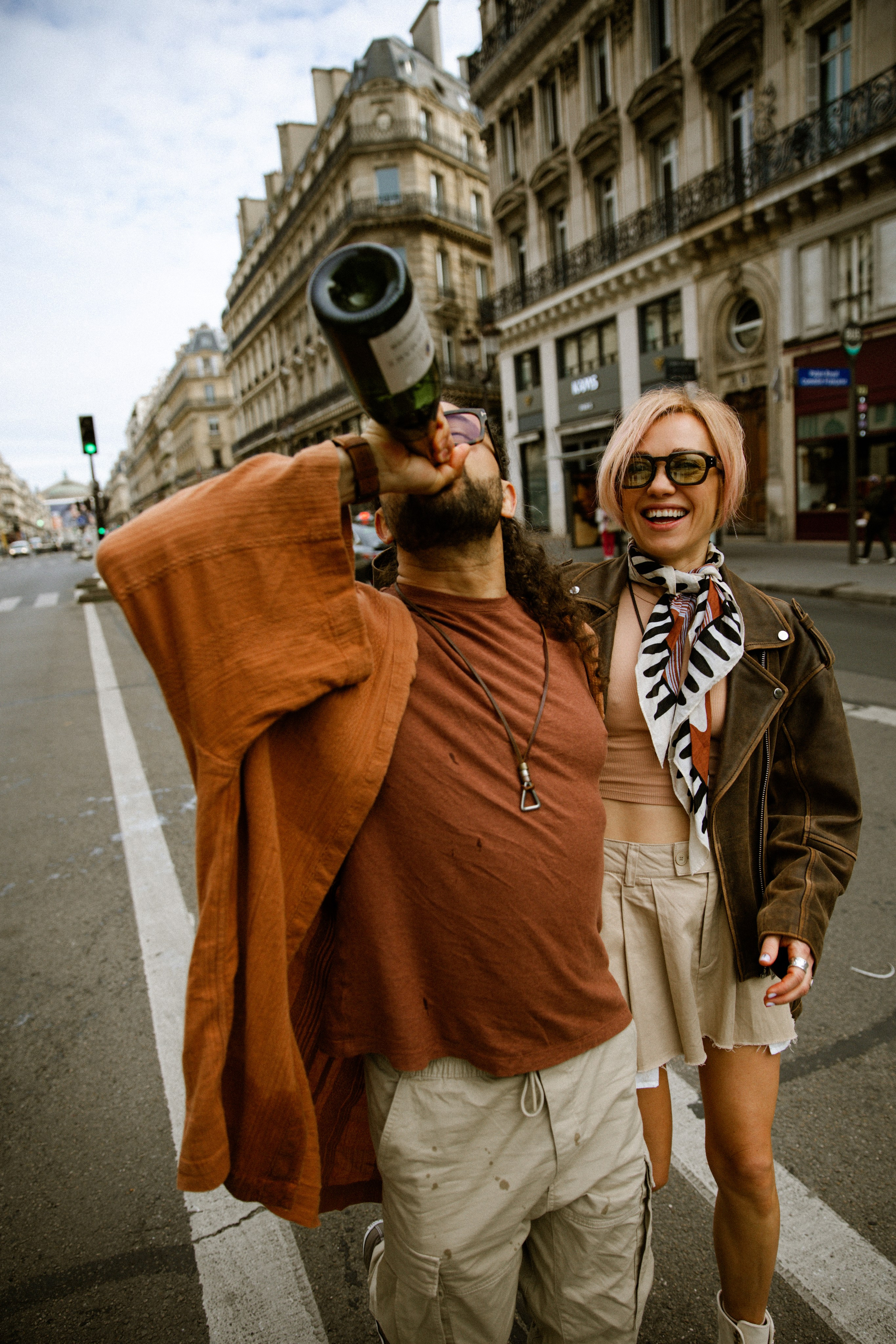 Oxi & Felix — Shooting in Paris. Paris Wedding Photographer