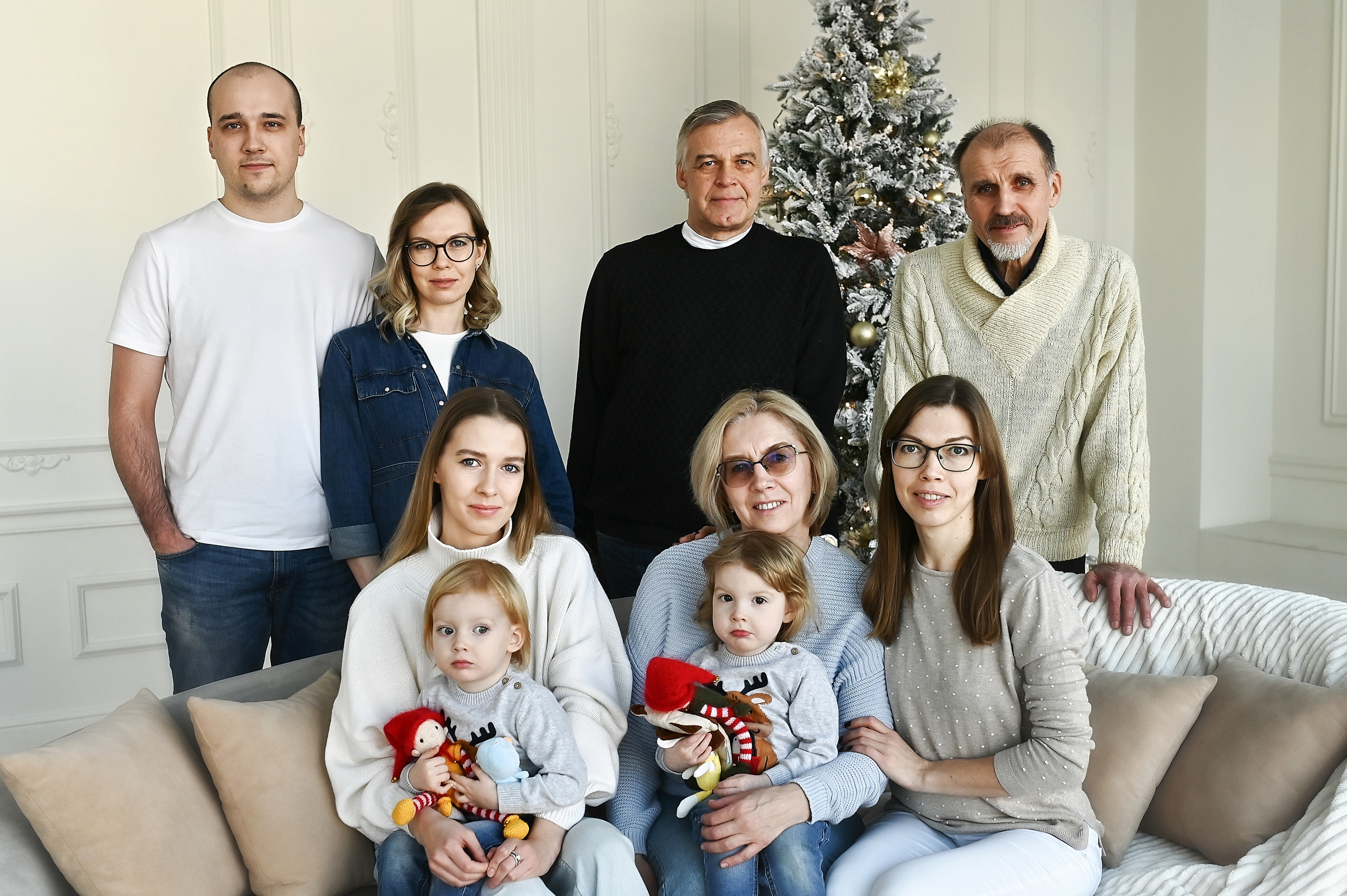 ОЛЬГА И ЕЁ СЕМЬЯ