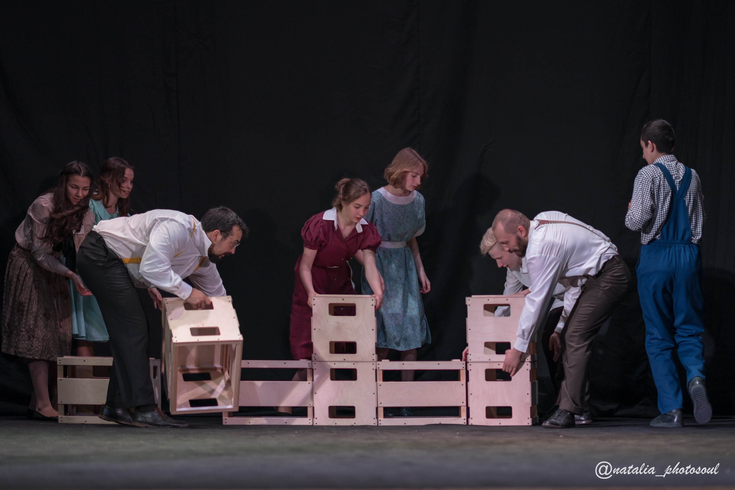 Performance “Our Town” School and Theater “Artist”. Photographer in Seoul Dobrokvashina Natalya