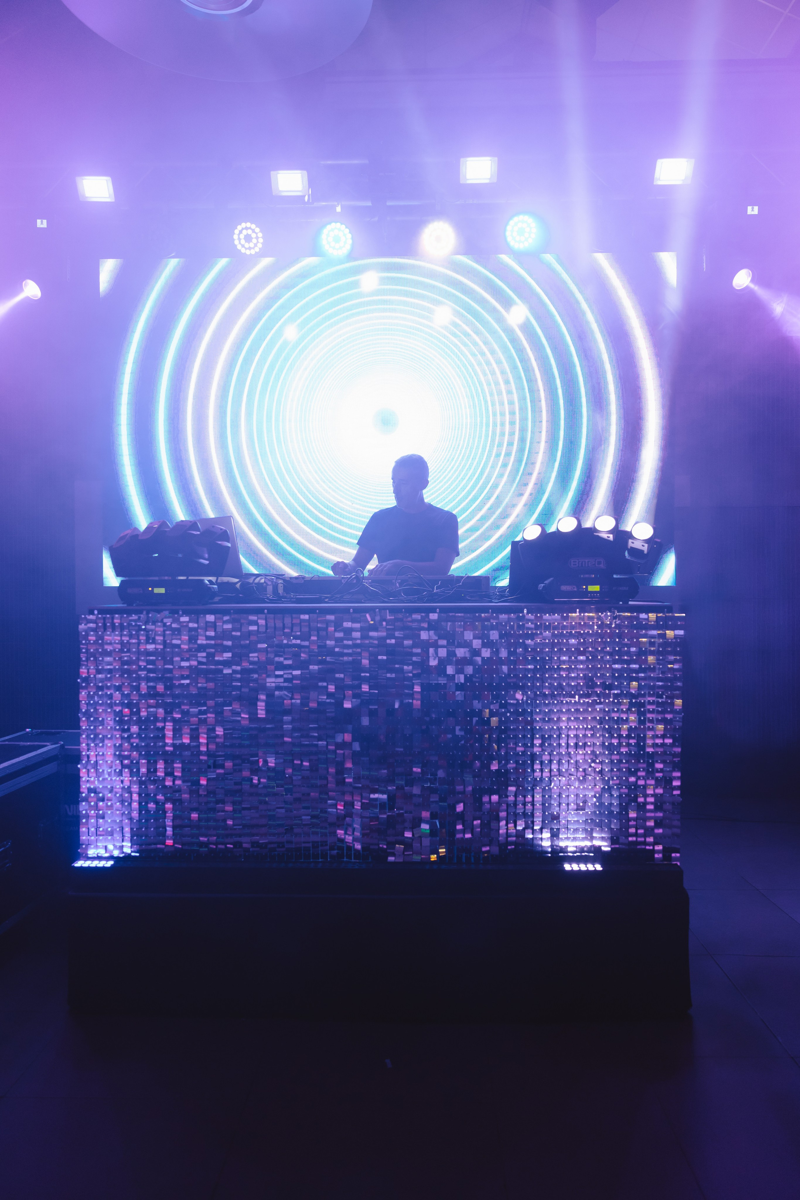 EVA & GUILLE. Fotógrafo y Videografo de bodas y eventos