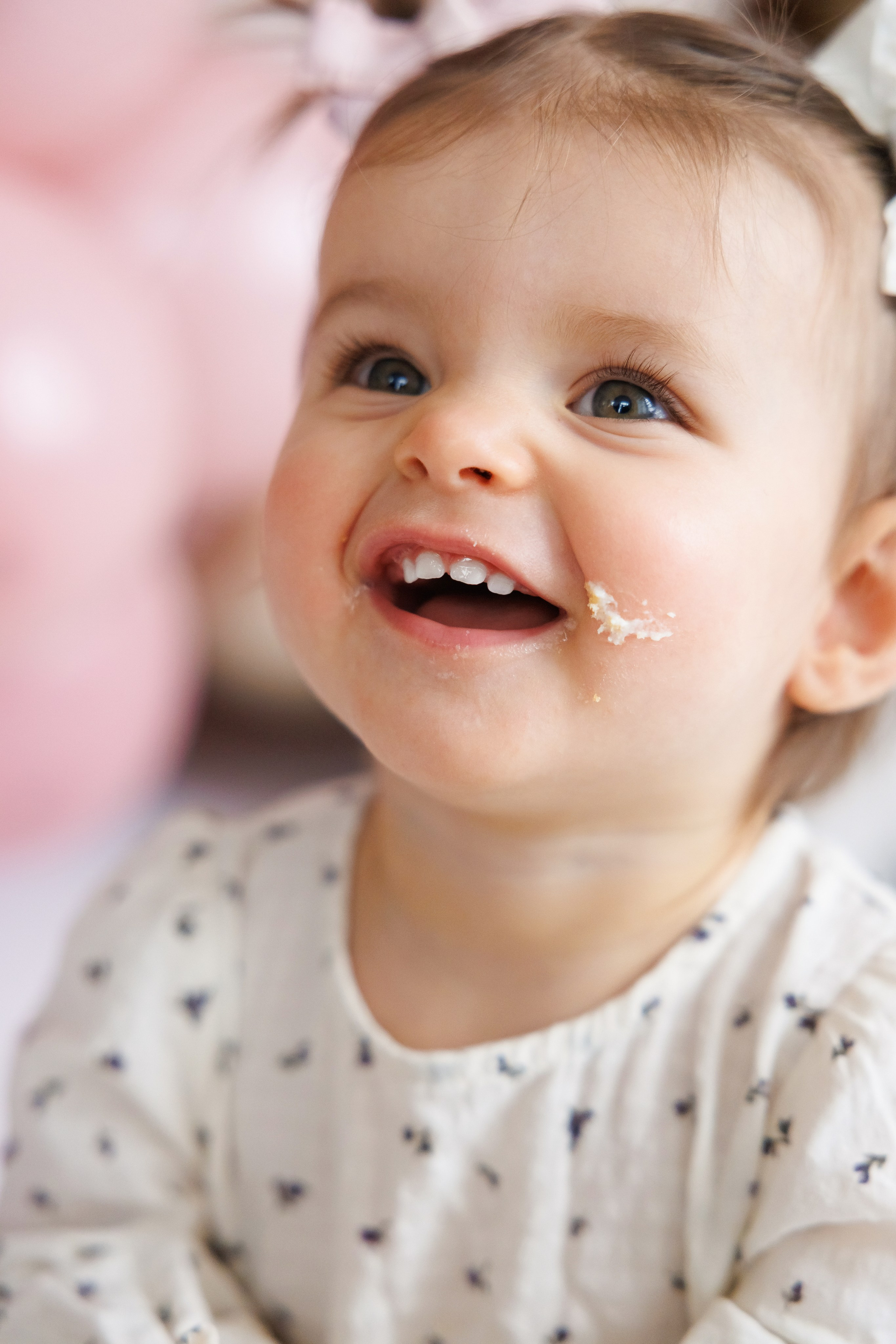 Smash cake. Фотограф Ирина Йотова