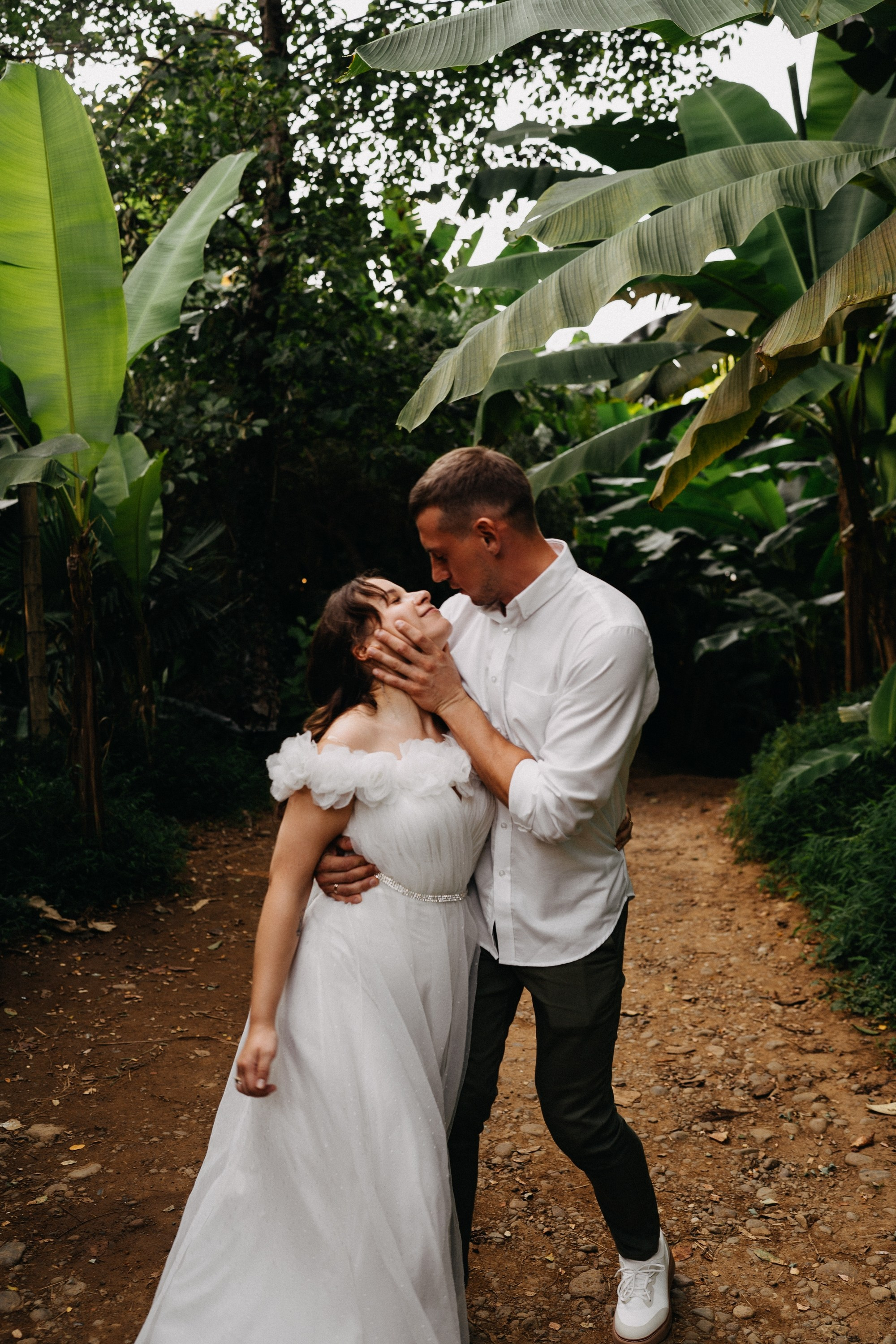 Роман и Виктория. Индивидуальный и свадебный фотограф в Батуми Валерия Азаренко