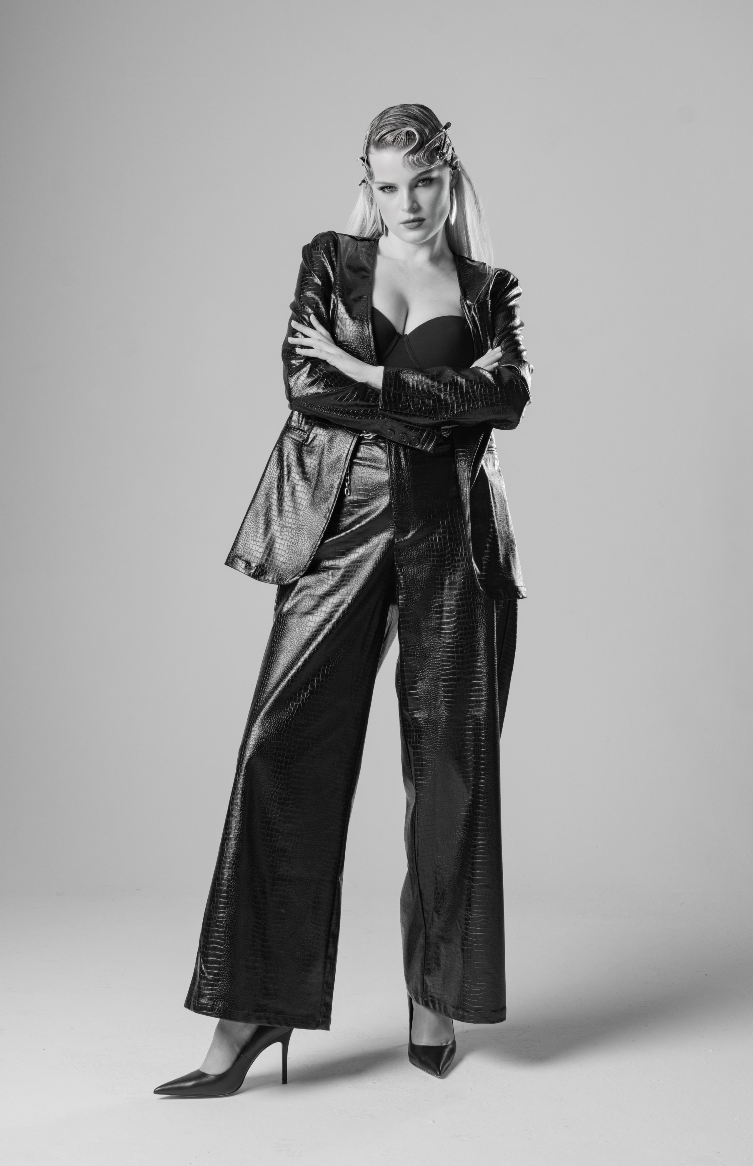 Franziska. Nina — Fashion & Beauty Photographer in Paris | Portrait Photoshoots