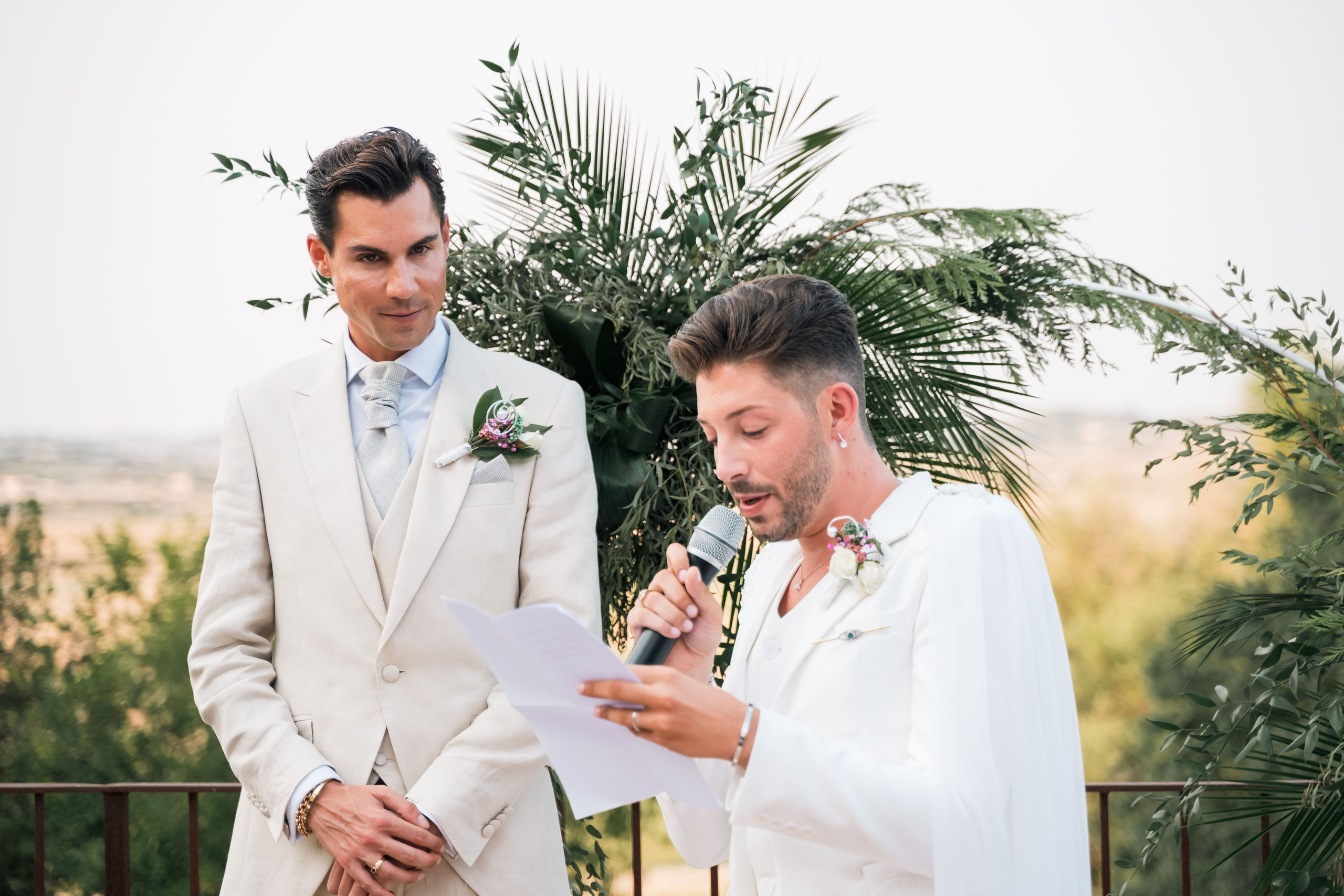 Artur&Mikel. Mallorca Weddings & Family – Natural & Emotional Photography