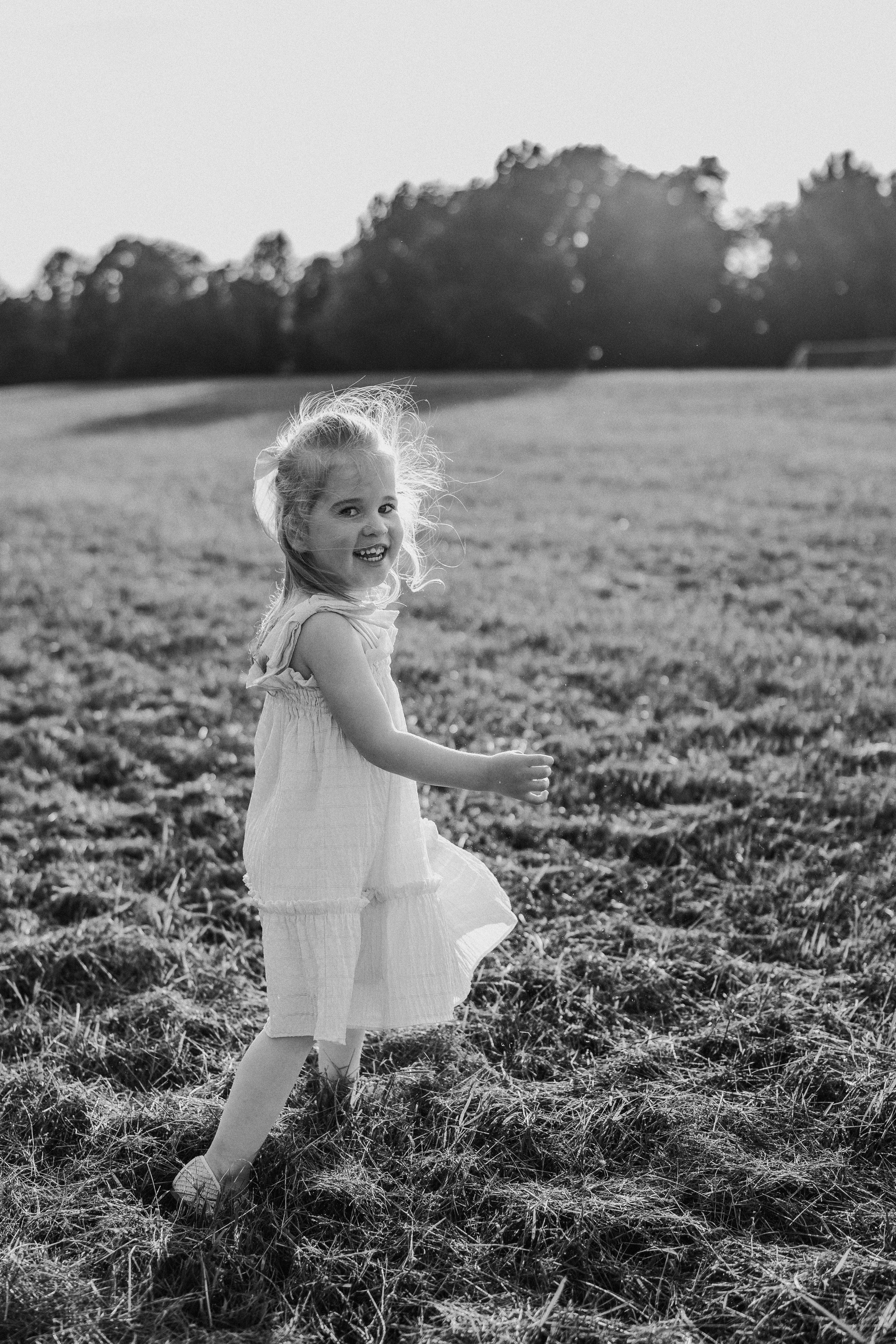 Yana, Sergey, Emma. 3 years outdoor. Wedding and family photographer and videographer PA, NJ, NY, DE, MD