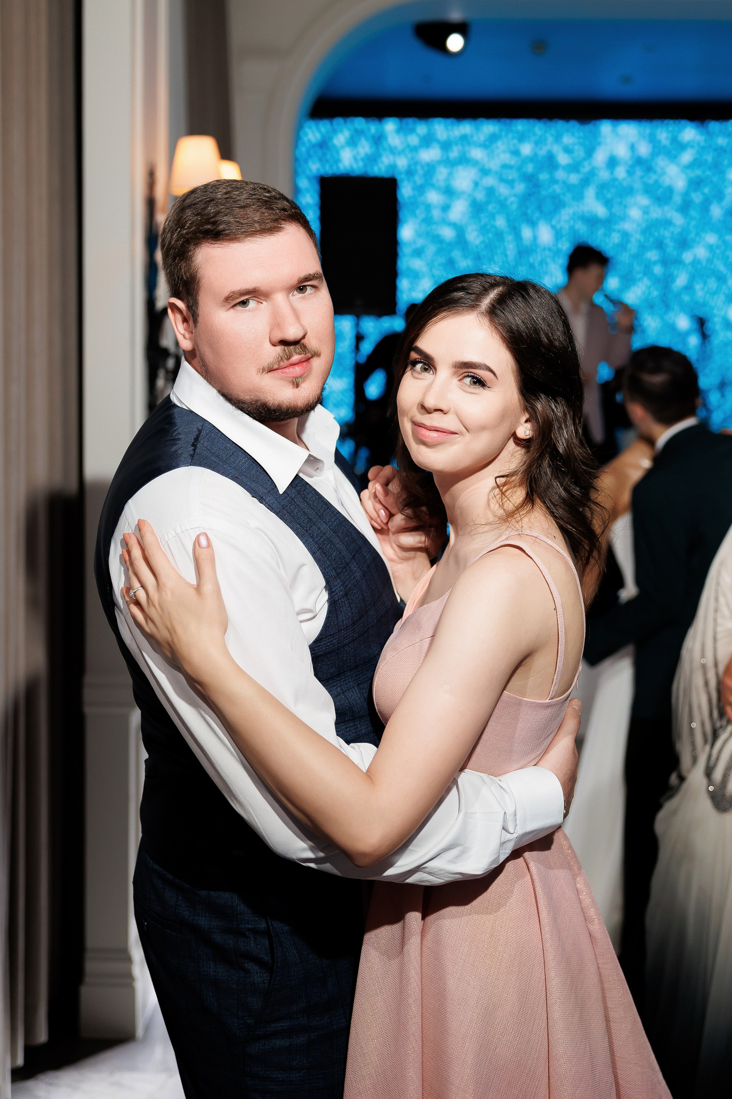 Serghei & Erica — Queen Residence. Servicii Foto și Video 067188353