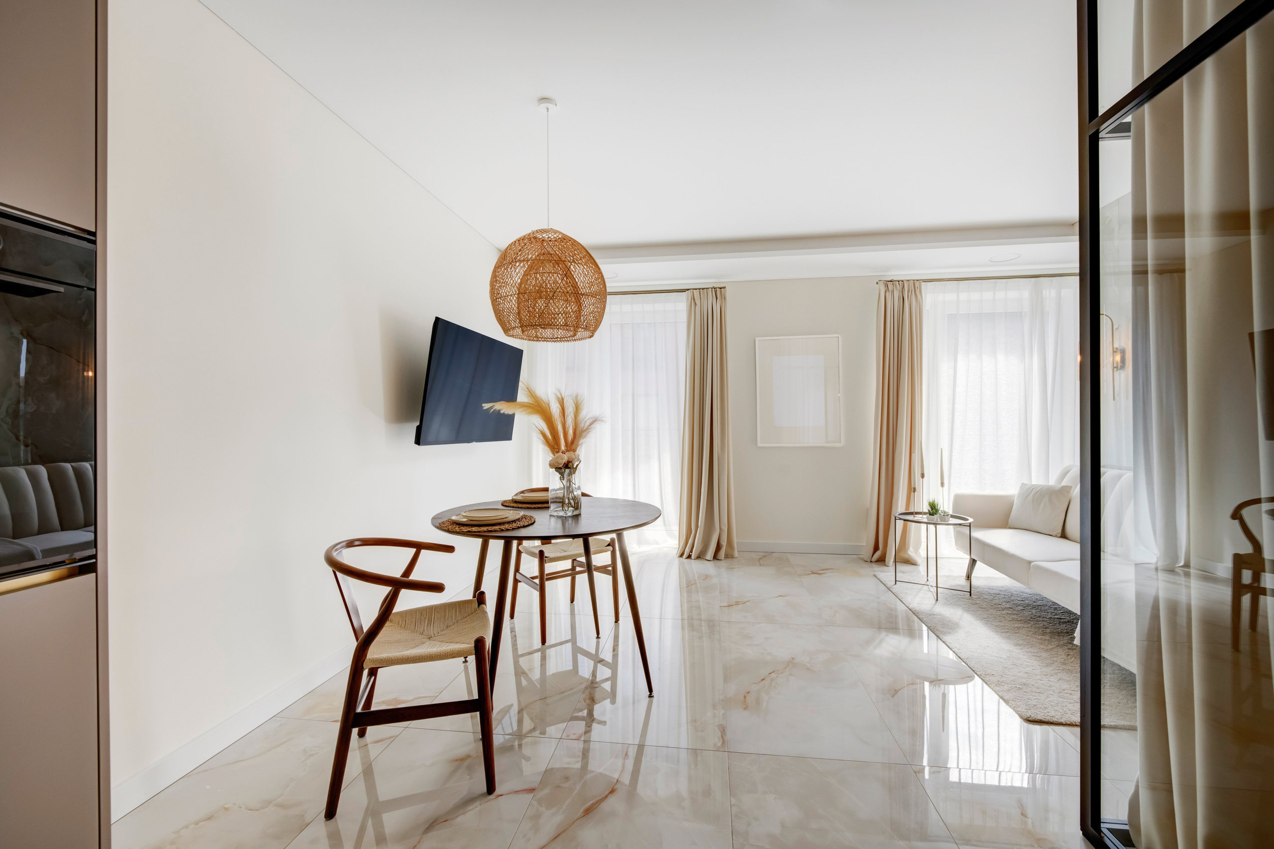 Eigulių g. 7 didelis 1 k. butas su pertvarą. Elina Sapiega fotografė Vilniuje