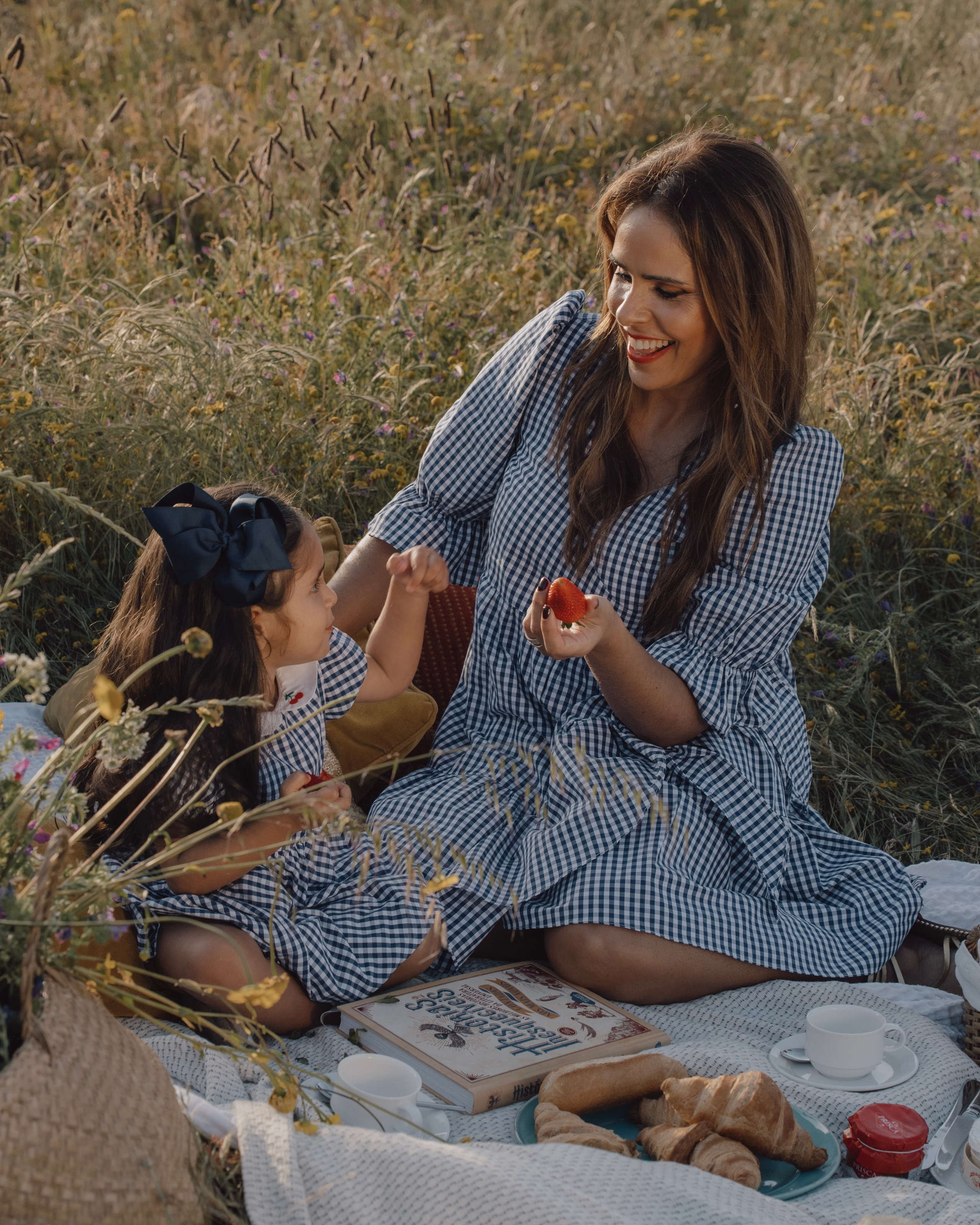 SUMMER DAY. Anastasiia Antoniuk portrait, family and couple photographer, Portugal