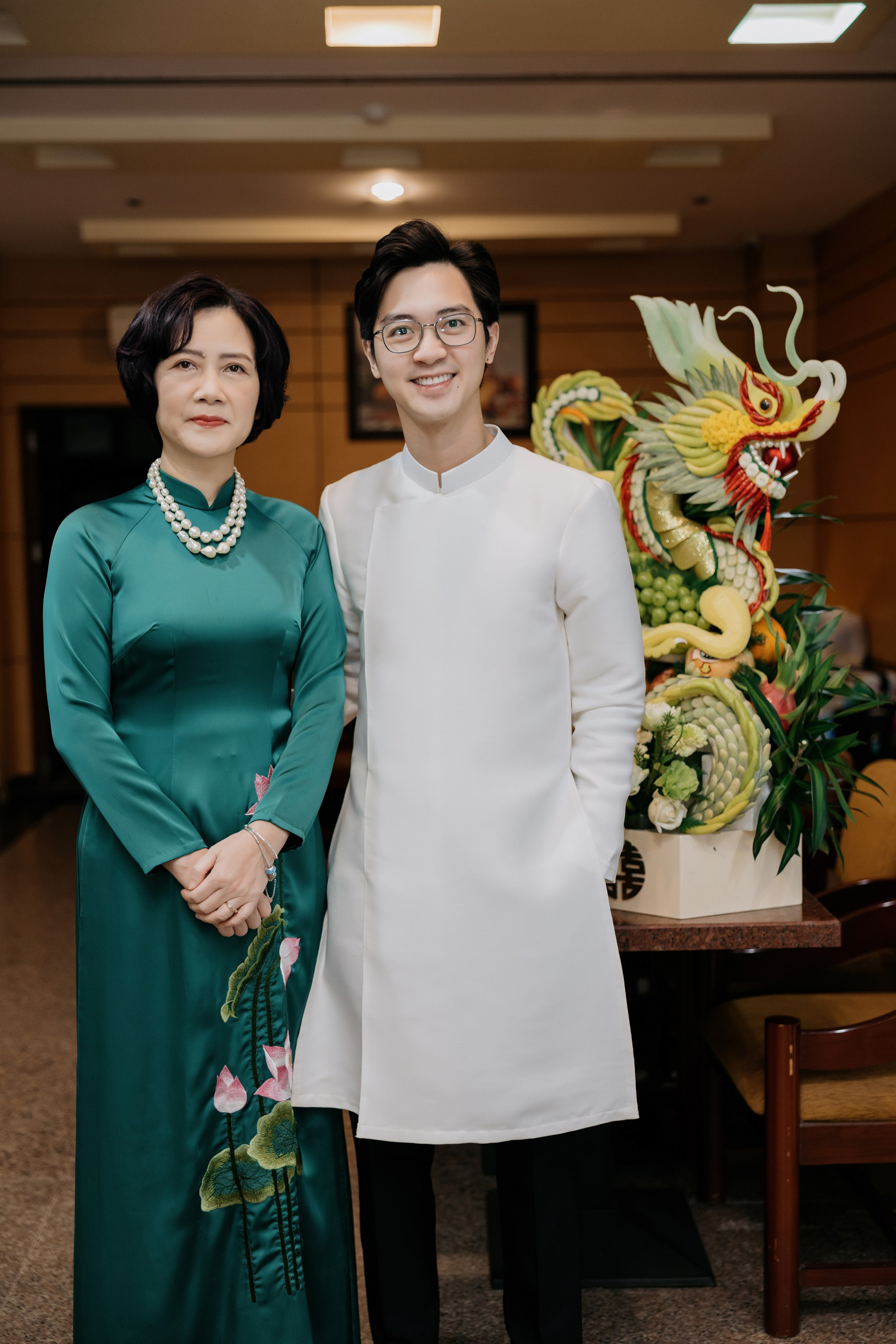 TRINH & MINH / Engagement 11.10.2024. Nhiếp ảnh gia đám cưới hàng đầu tại Thành Phố Hồ Chí Minh