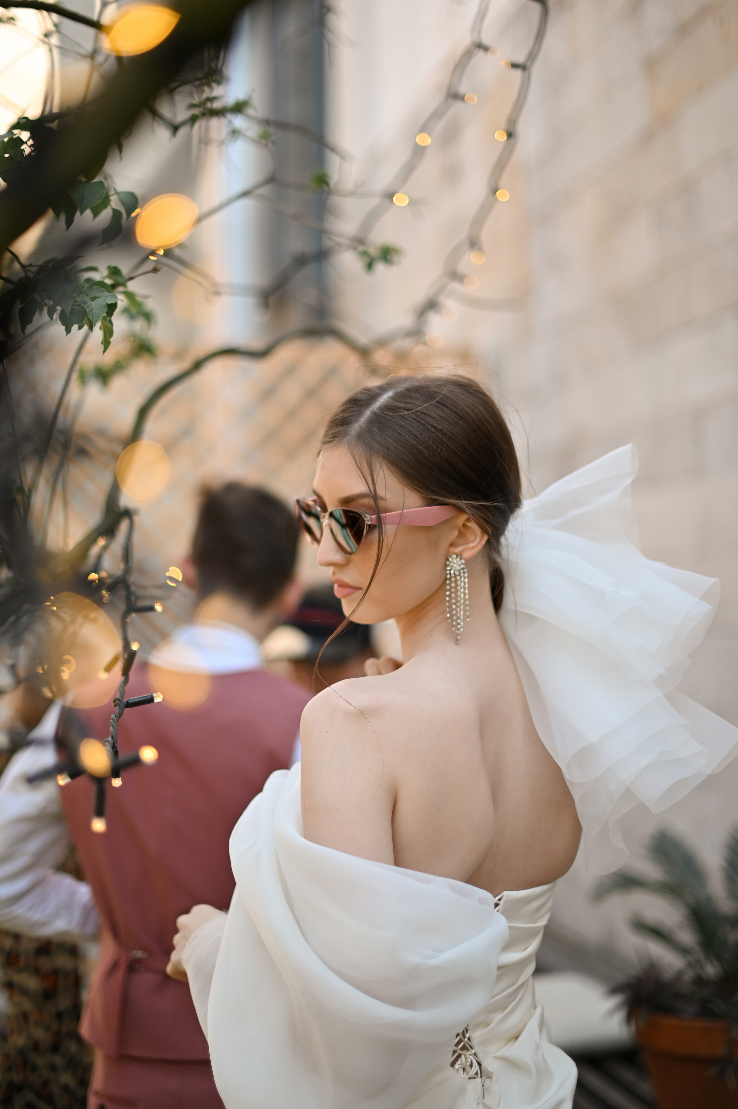 Свадебная прогулка в стиле Moschino. Детский и семейный фотограф в финляндии дина пулкка. контент фотограф