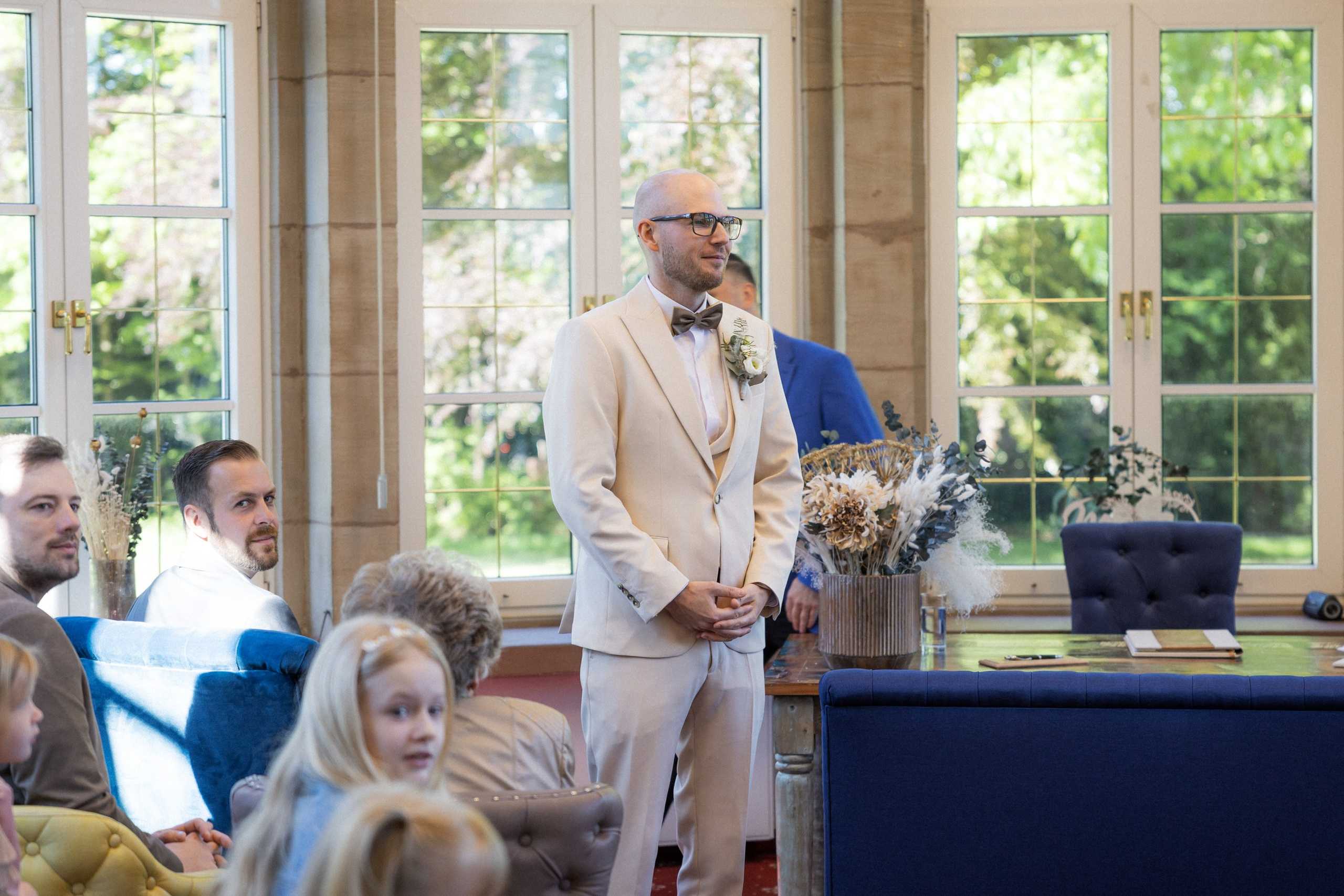 Standesamt Herford & Hücker Moor Teich – Natürliche Hochzeitsfotos & Emotionale & Reportagen. Hochzeitsfotografin in Gütersloh | Authentische Hochzeitsreportagen | TK Photographie