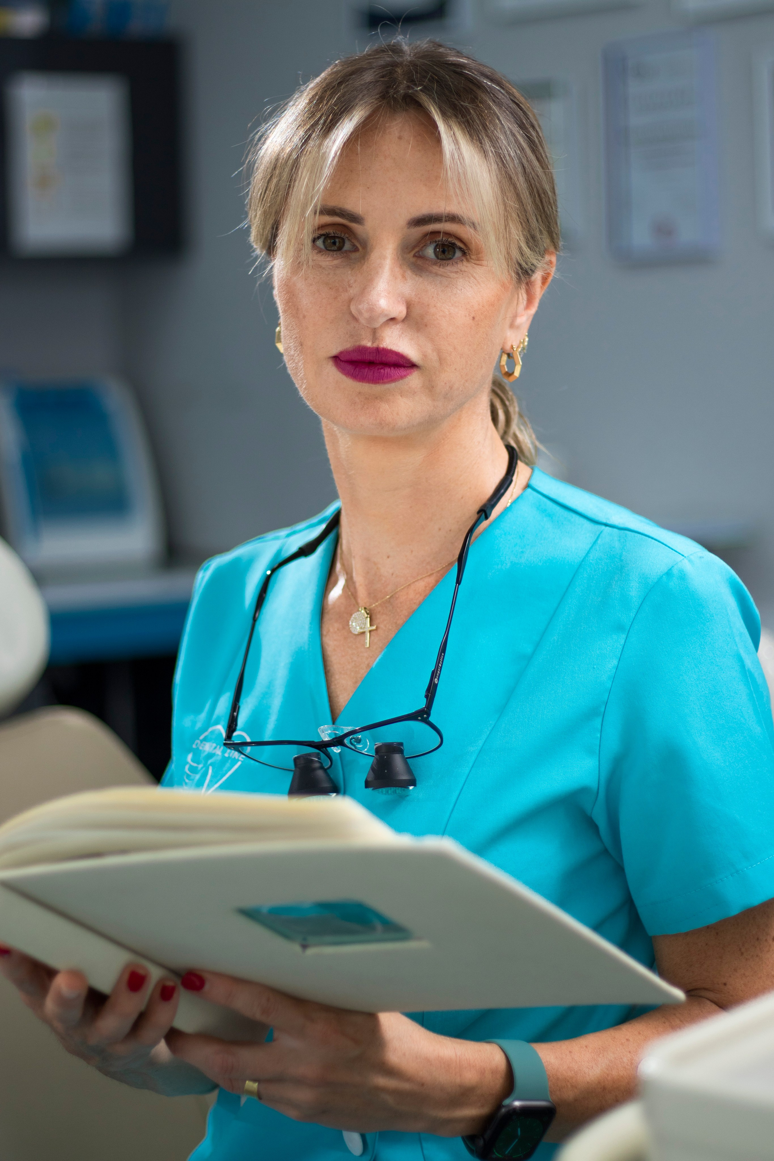 სტუდიური და გარე ფოტოსესიები. Clapp Studio