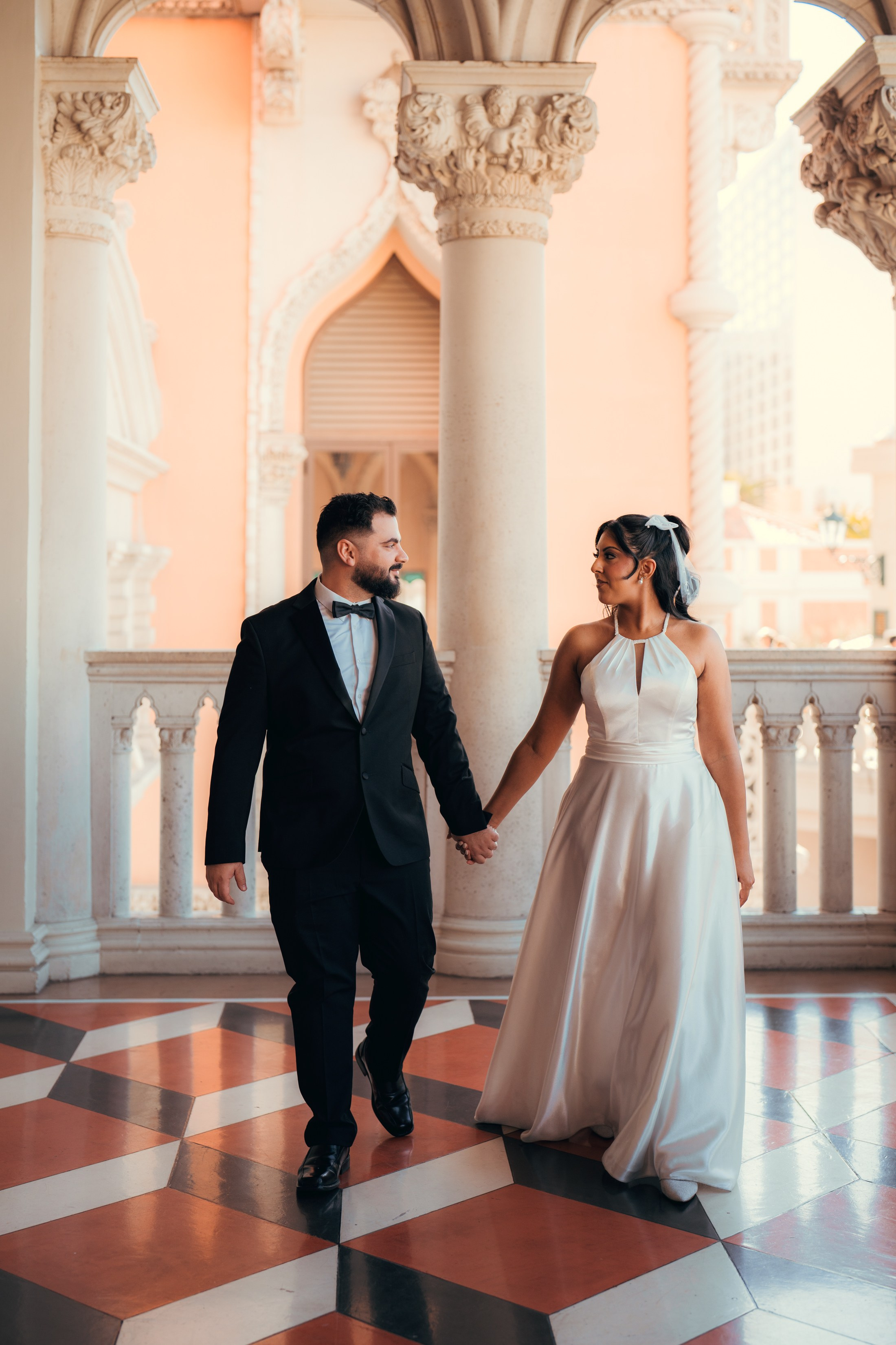 Dave&Jessy. Wedding & elopement photographer Viktoriya Kravtsov. Las Vegas