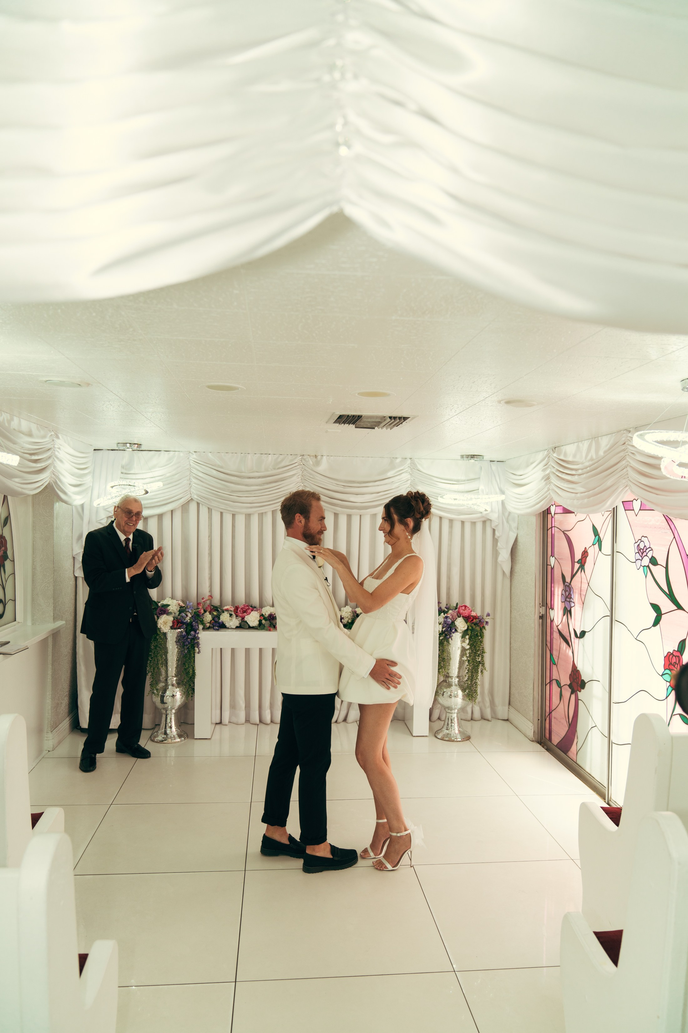 Emma&Daniel. Wedding & elopement photographer Viktoriya Kravtsov. Las Vegas