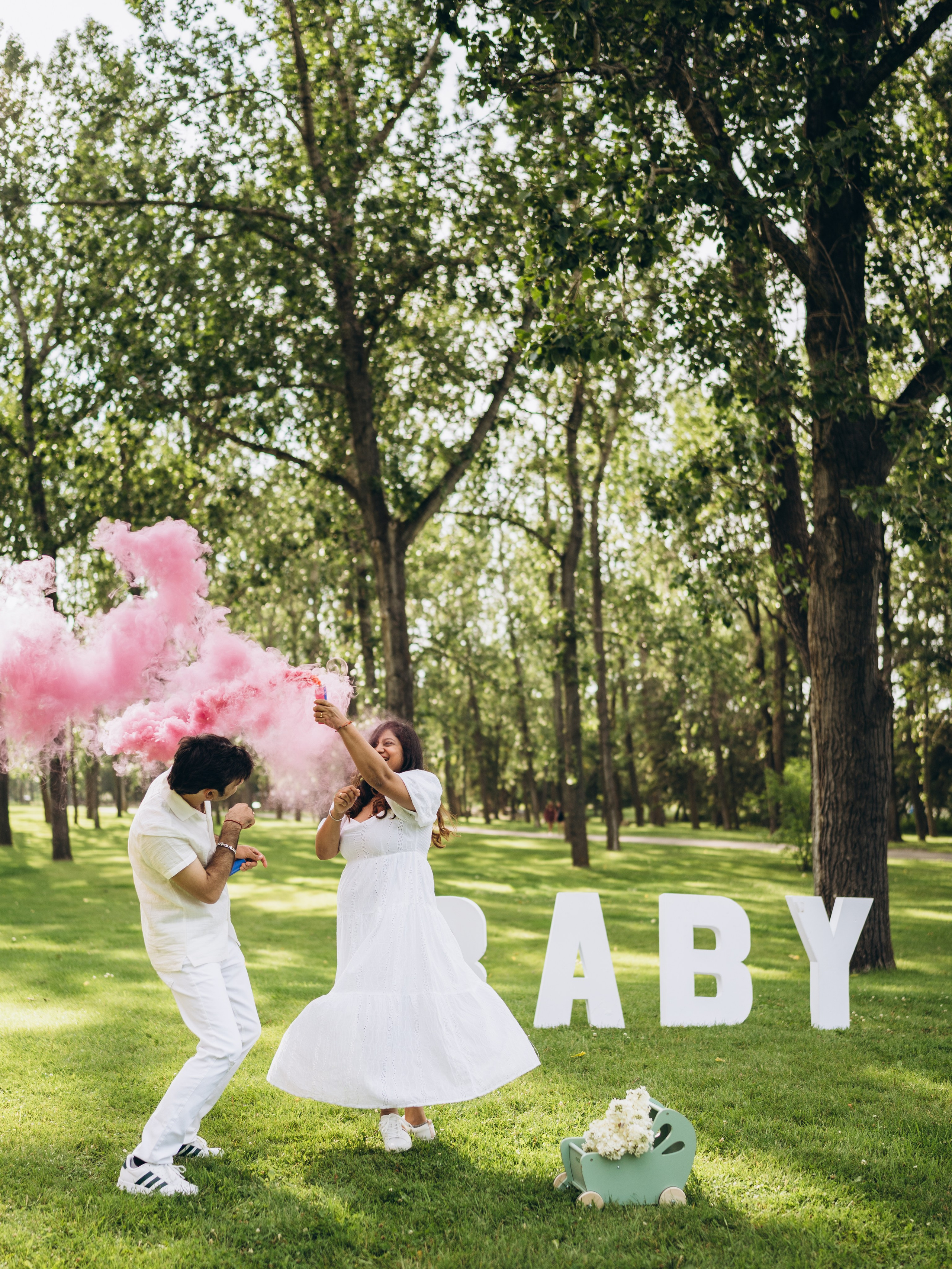 Gender reveal. Calgary Wedding & Lifestyle Photographer — Yevhen Polishchuk