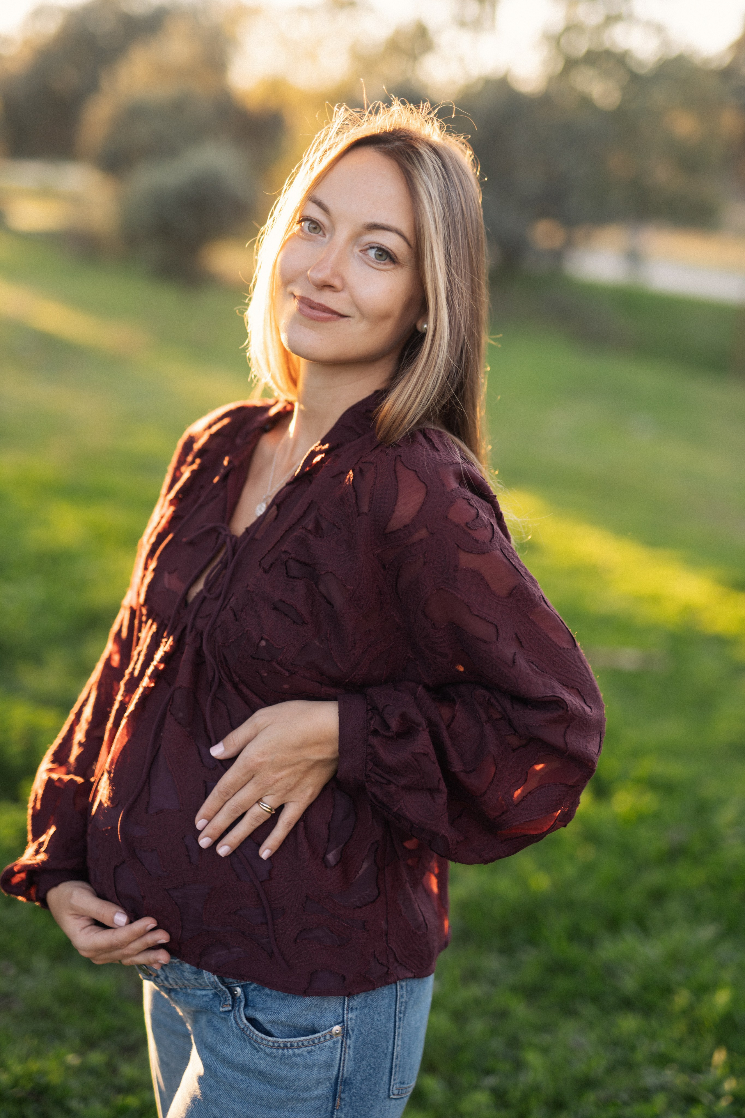 Family Session Photography in Spain. Photographer in Madrid, Spain. Alyona Belyaninova