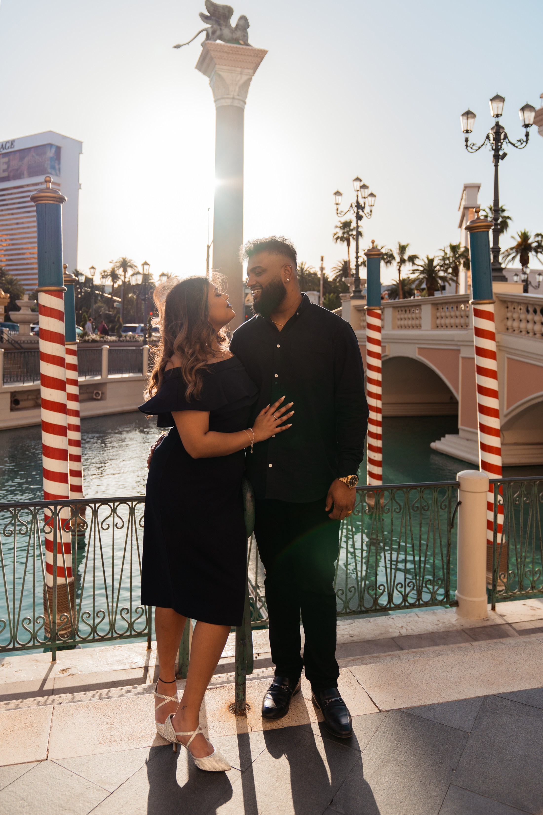 Abbi&Neron. Wedding & elopement photographer Viktoriya Kravtsov. Las Vegas