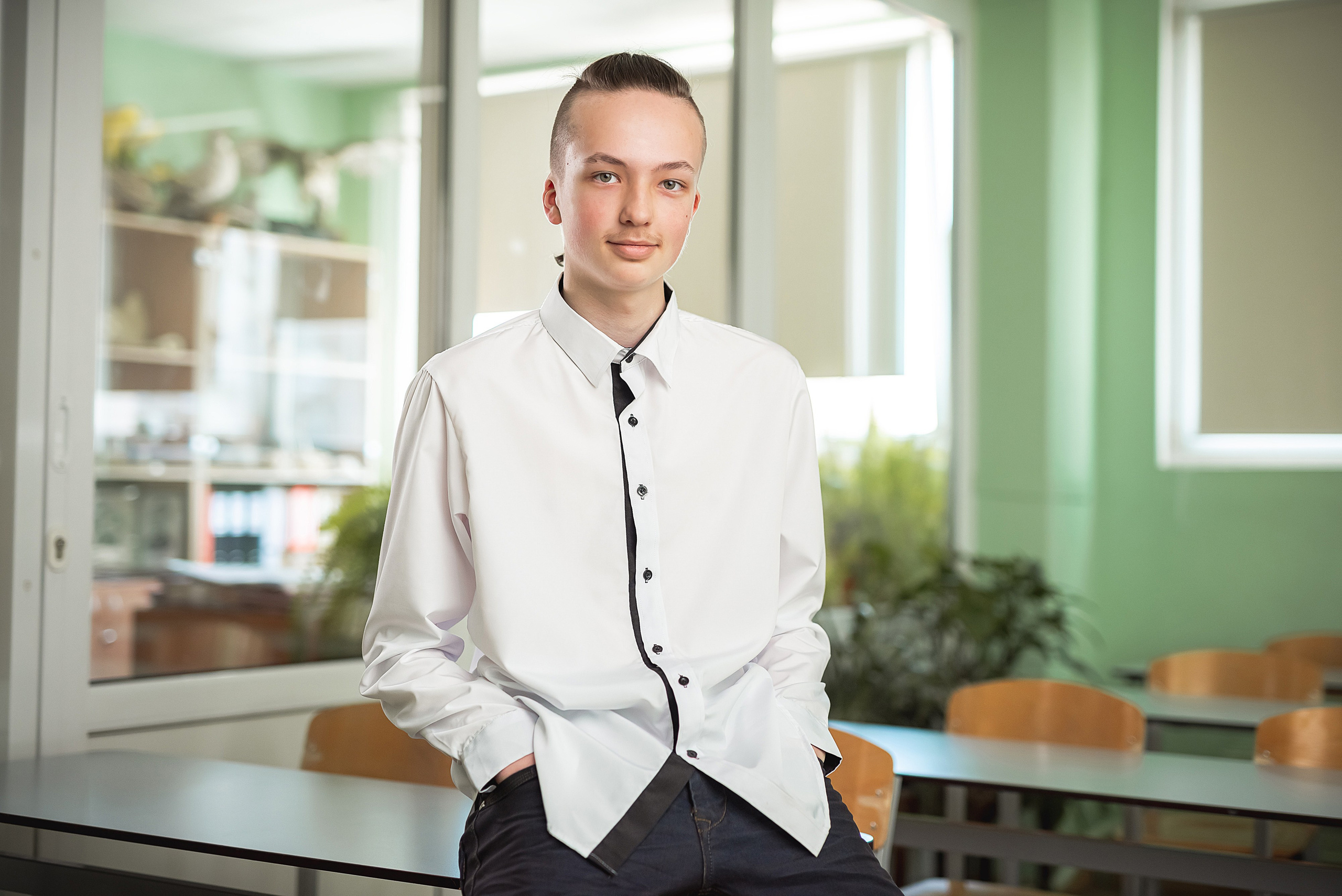 95. Vidusskola, 9 Klase. Fotogrāfs Rīgā. Gīmenes, individuālās un dažādu produktu fotosesijas