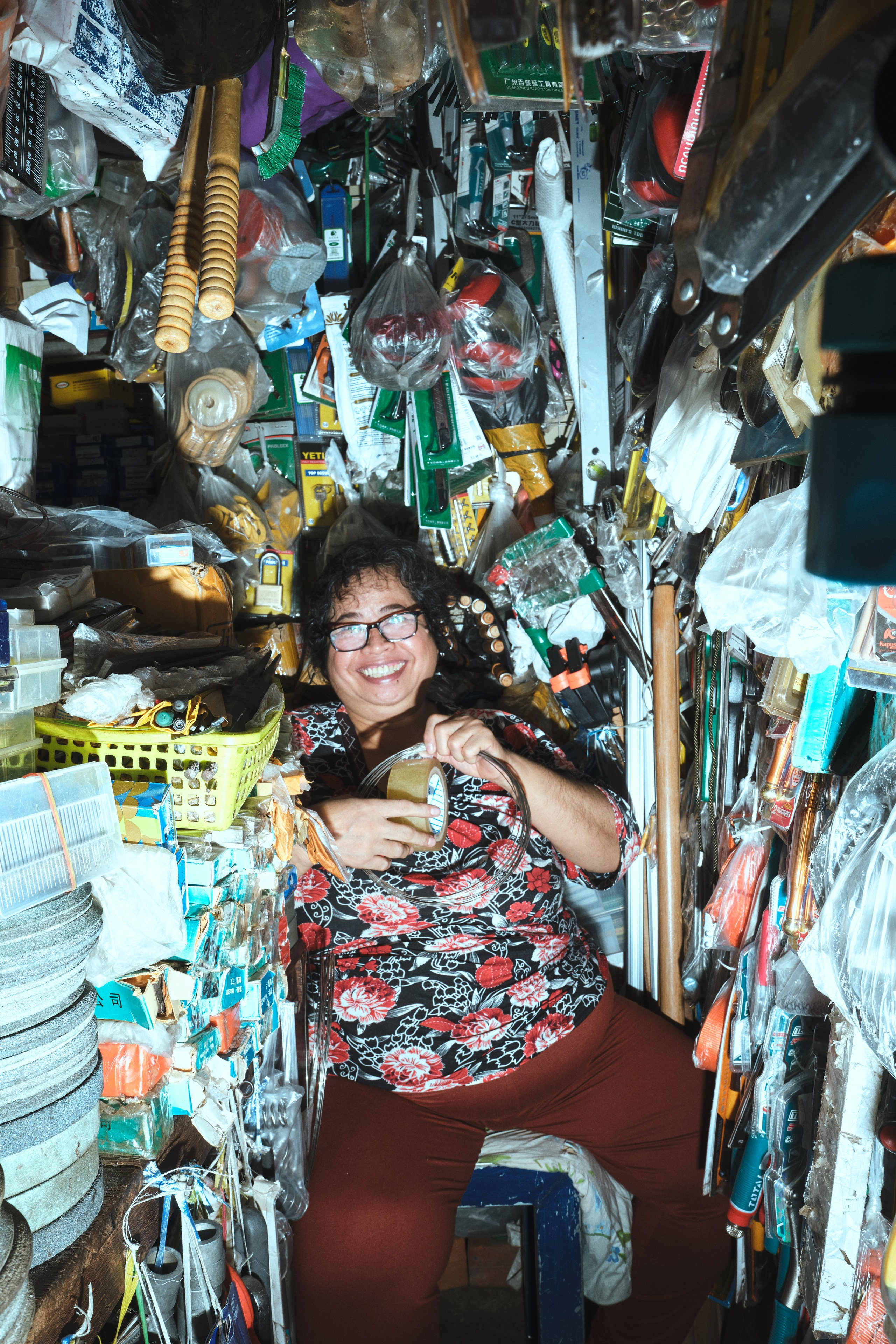 Street. Petr Nabutov. Portrait photography, Cambodia