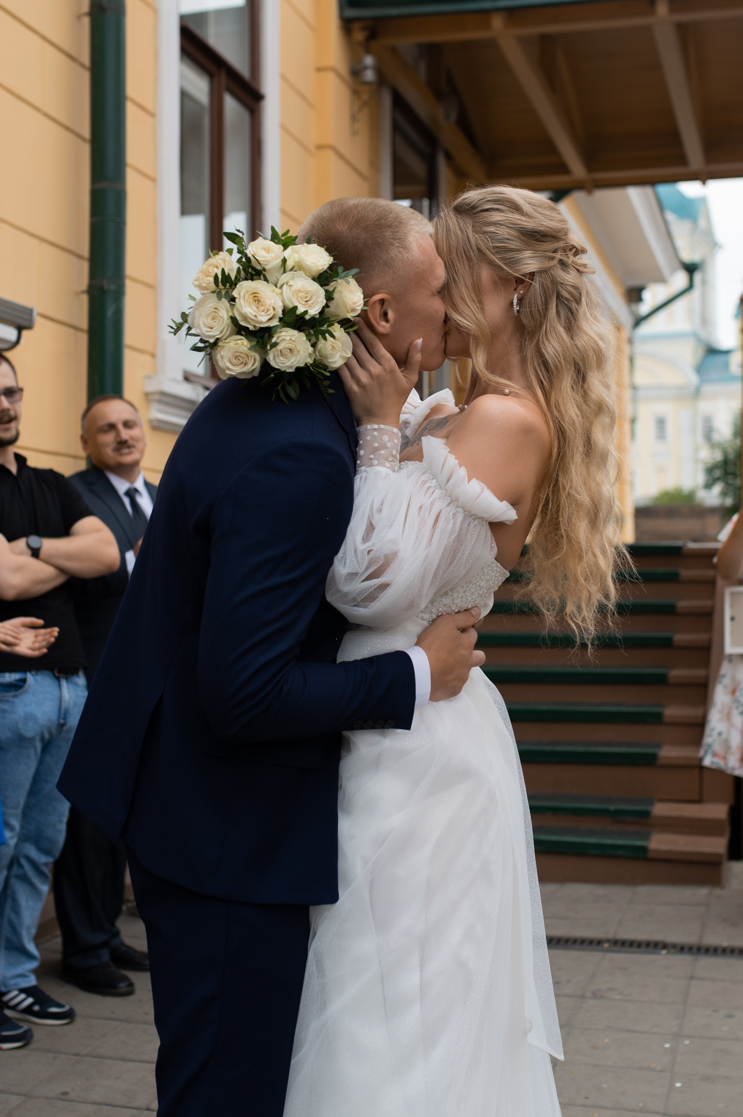 STOP! Wait a minute. Wedding and commercial photographer