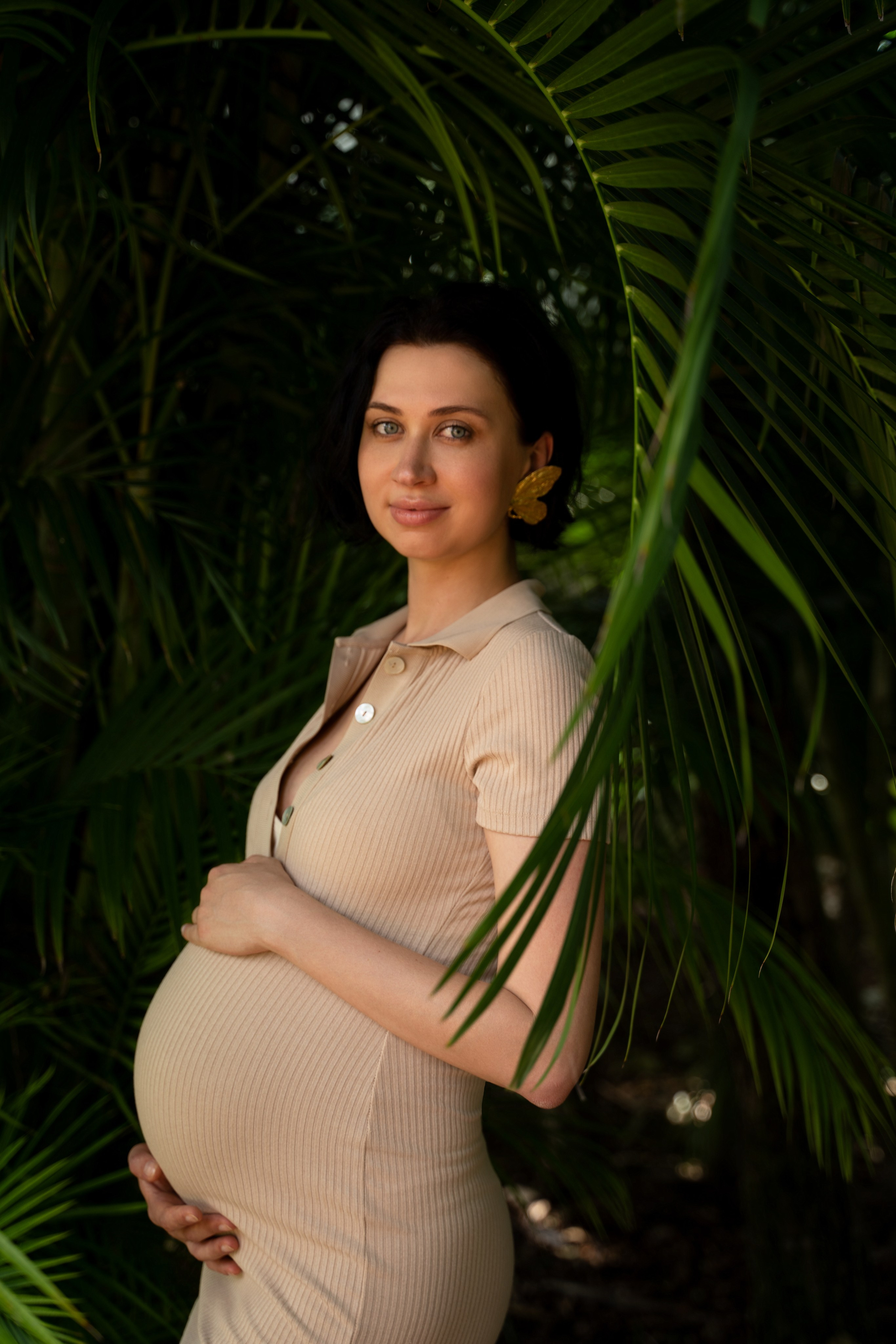 Maternity. Elena Ruzgis — Editorial Wedding & Portrait Photographer