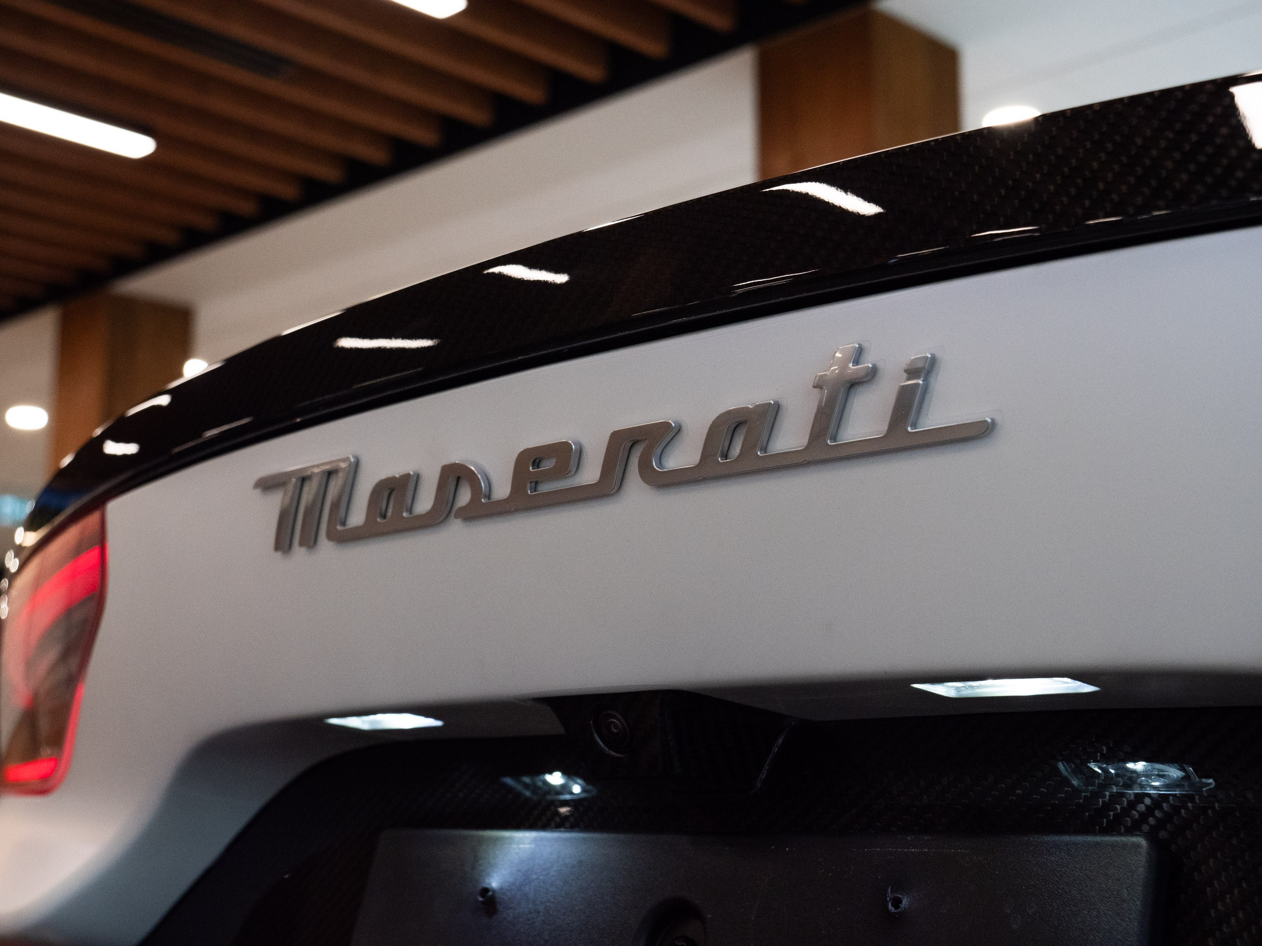 Maserati MC20. Dimitri Ilkov Photography — Capturing Life’s Moments in Edmonton, Cana