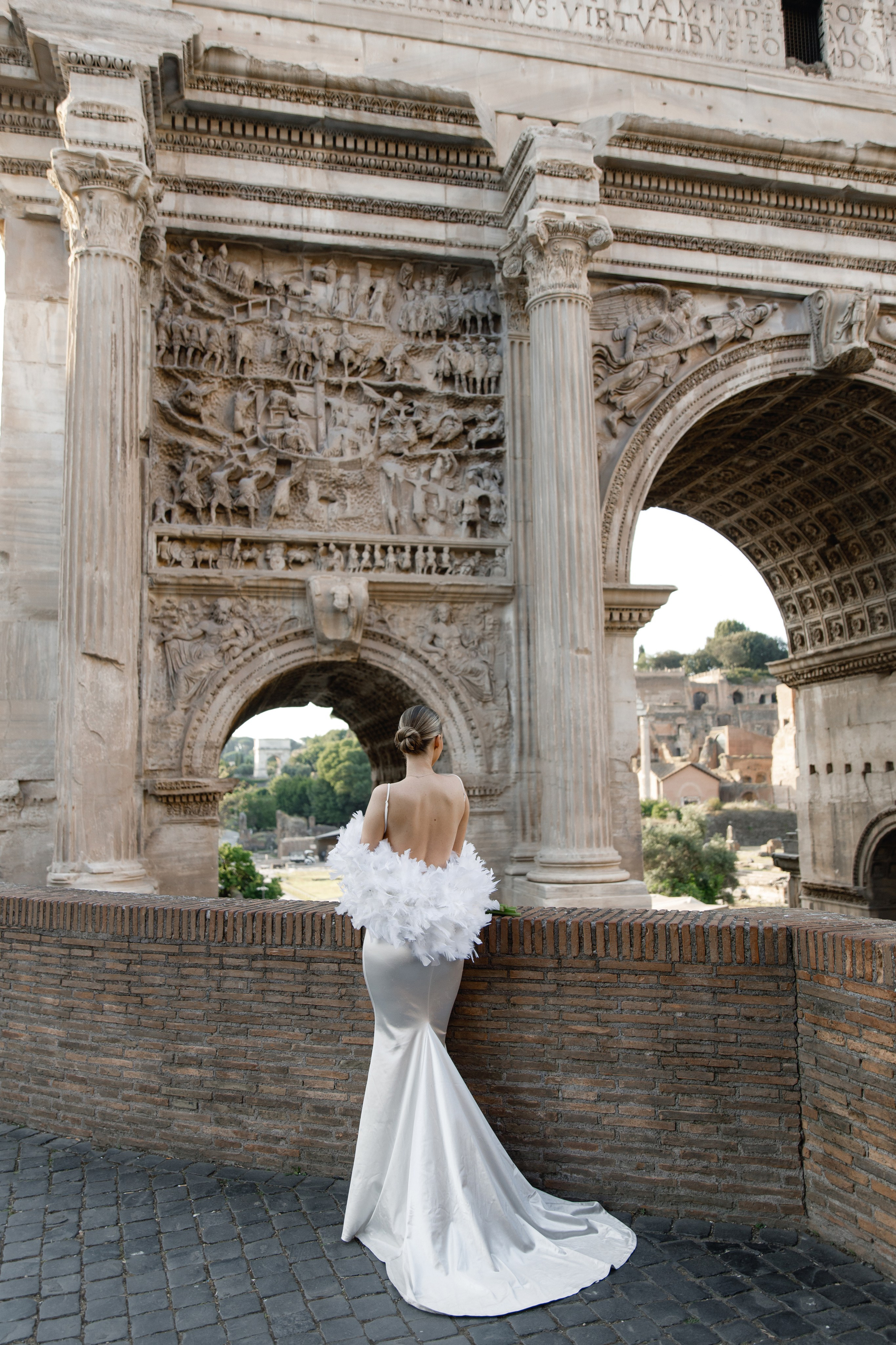 Elopement in Rome. Wedding Photographer Rome Tuscany Como Sicily Puglia Amalfy Italy- Oksana Savenchuk