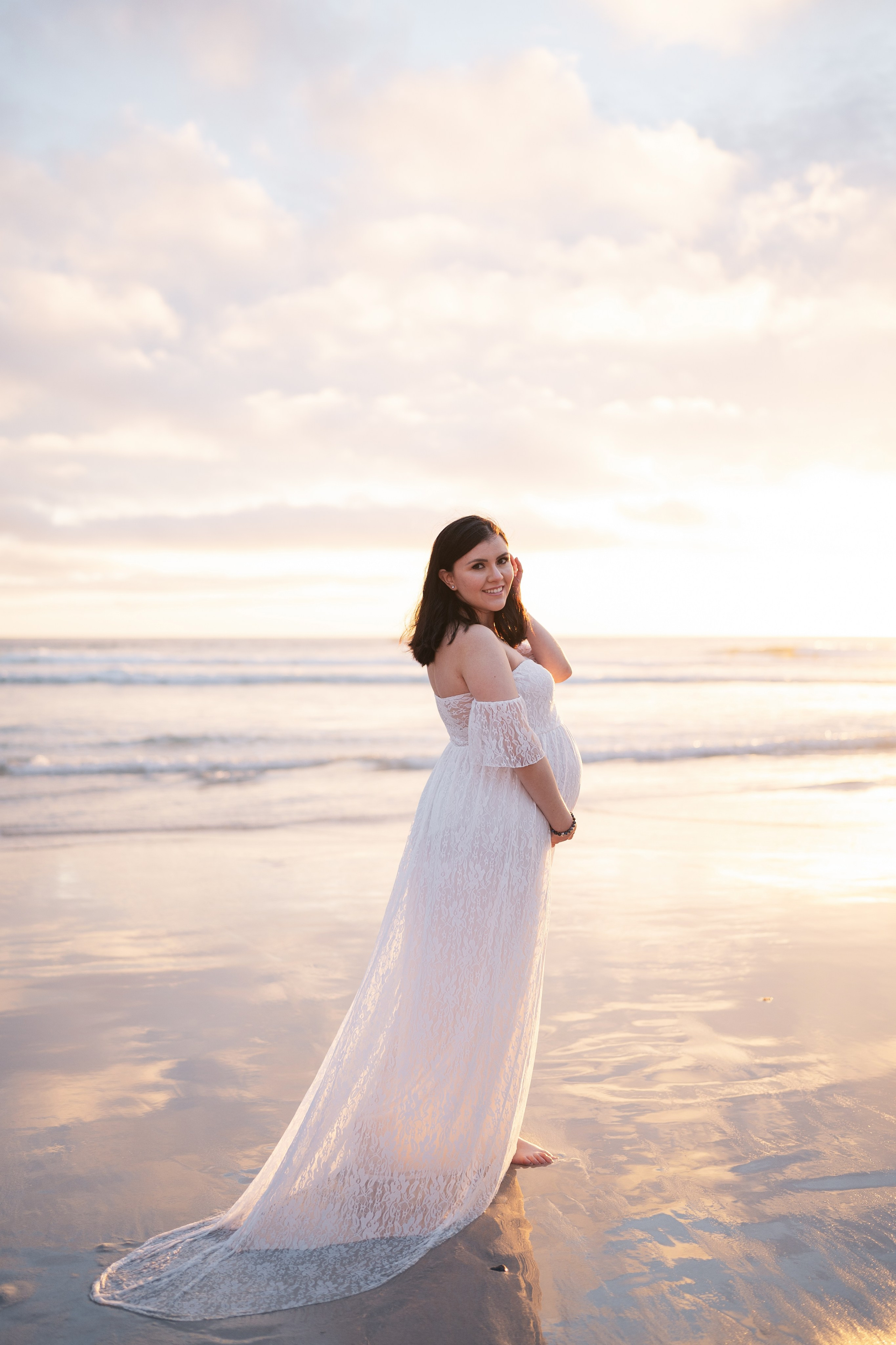 Luz Maternity Session at Carmel. Soulo Photography | San Francisco Bay Area Based Photographer