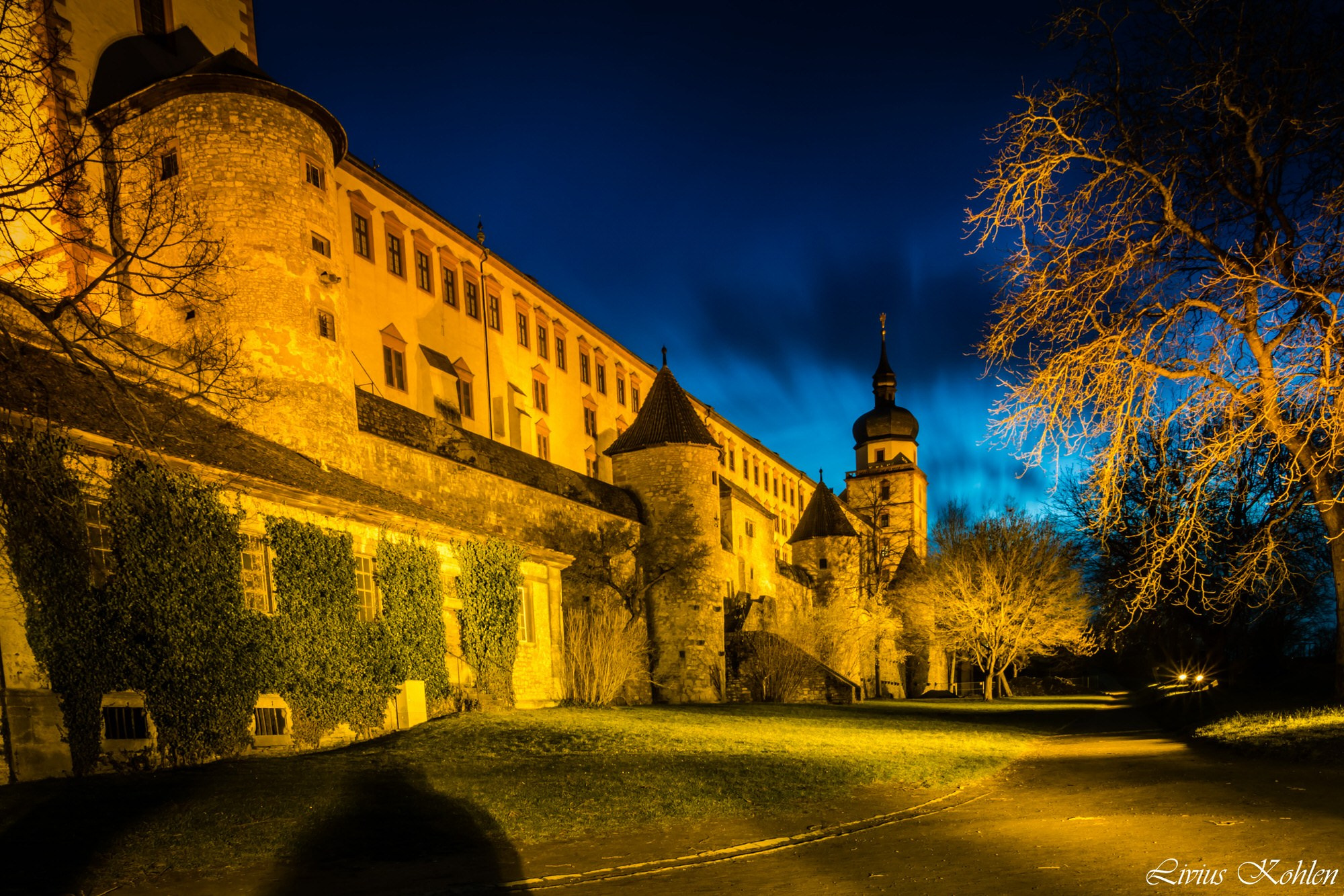 Würzburg by Nacht. FOTO KREATIV