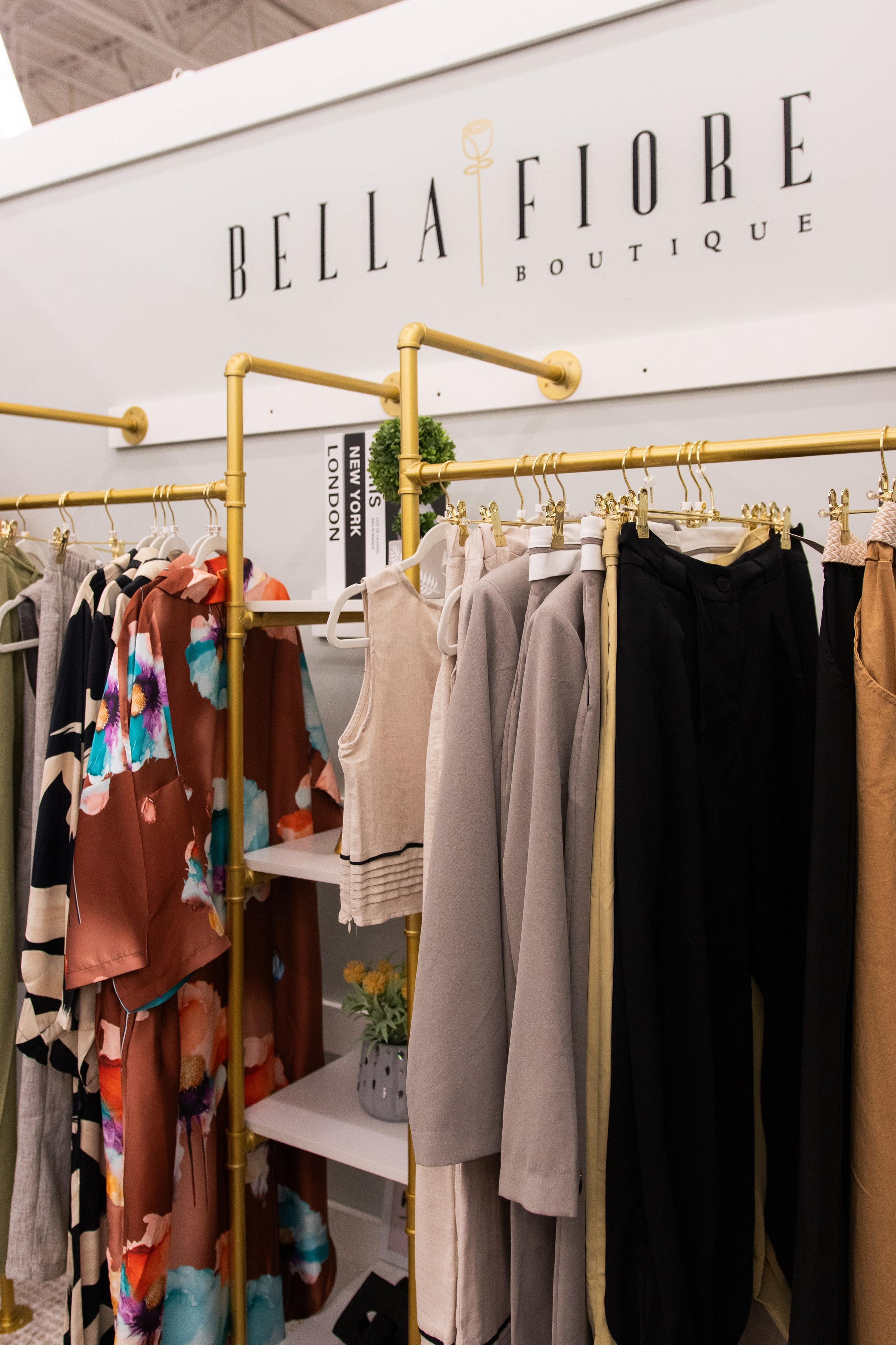 Painted Tree Boutiques fall collection retail photoshoot in Round Rock