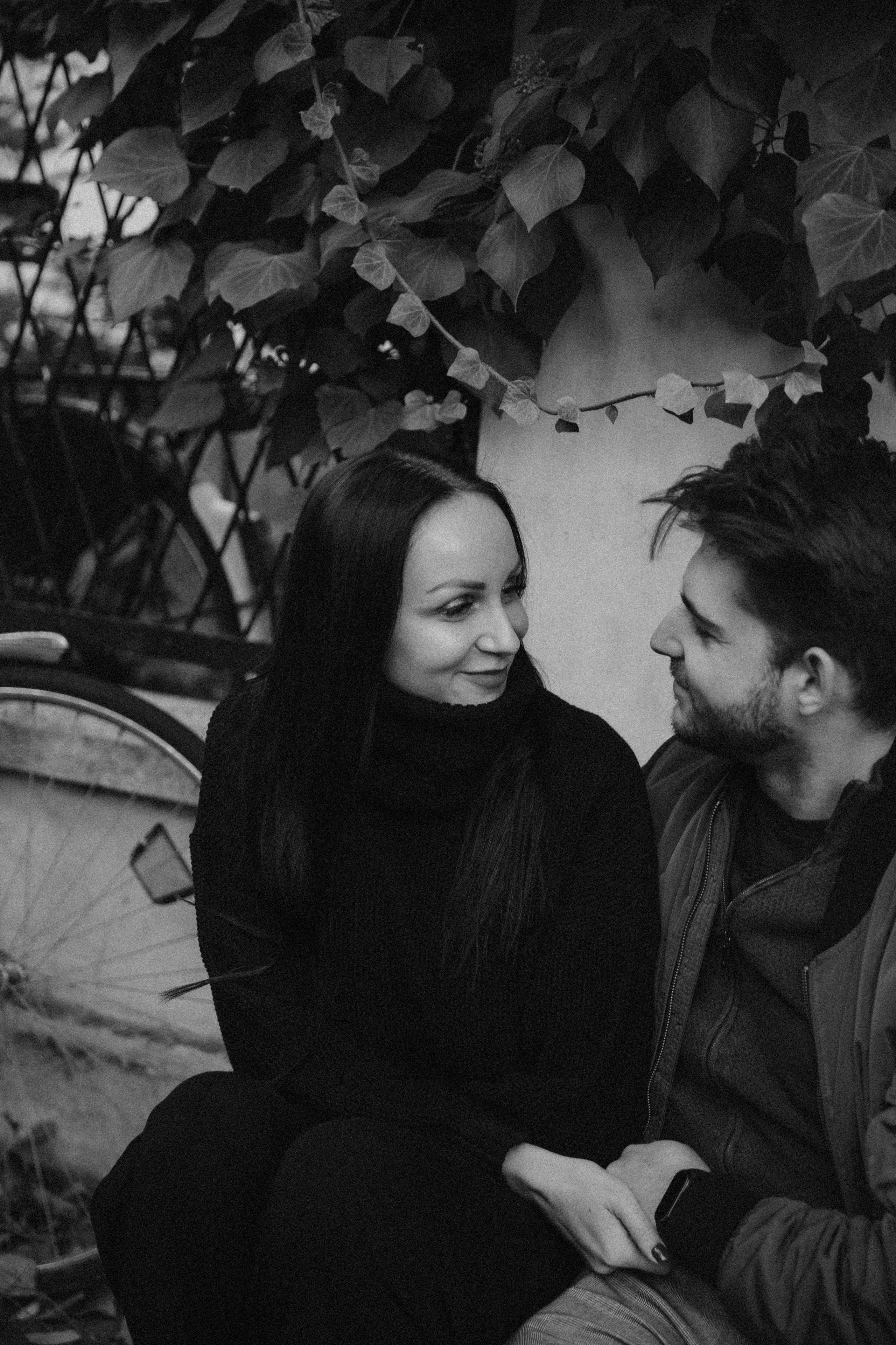 Pola + Kacper | Fall in Warsaw. Photographer in Los Angeles. Julia Ishmuratova
