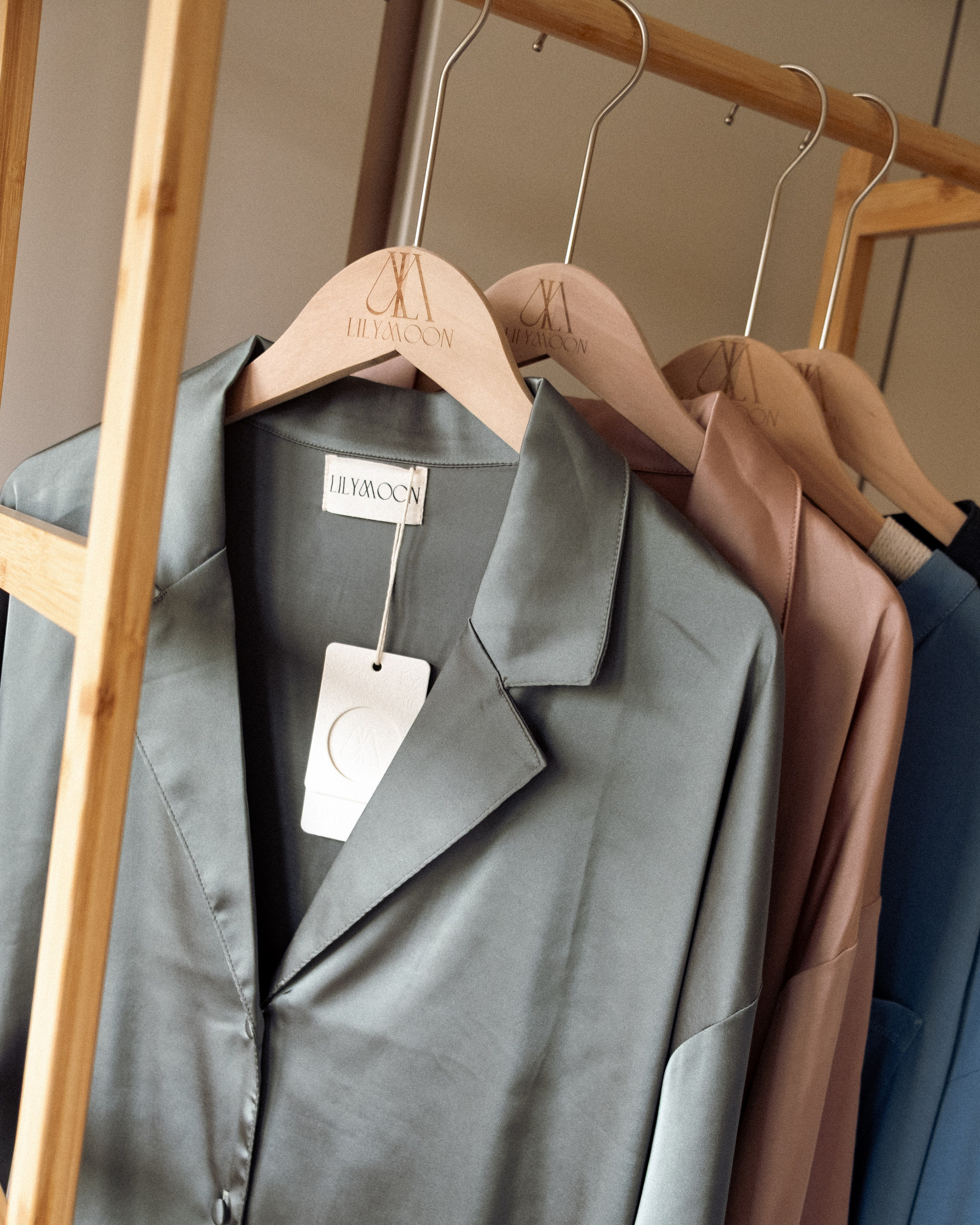 Brand. LilyMoon. Alforlove.com