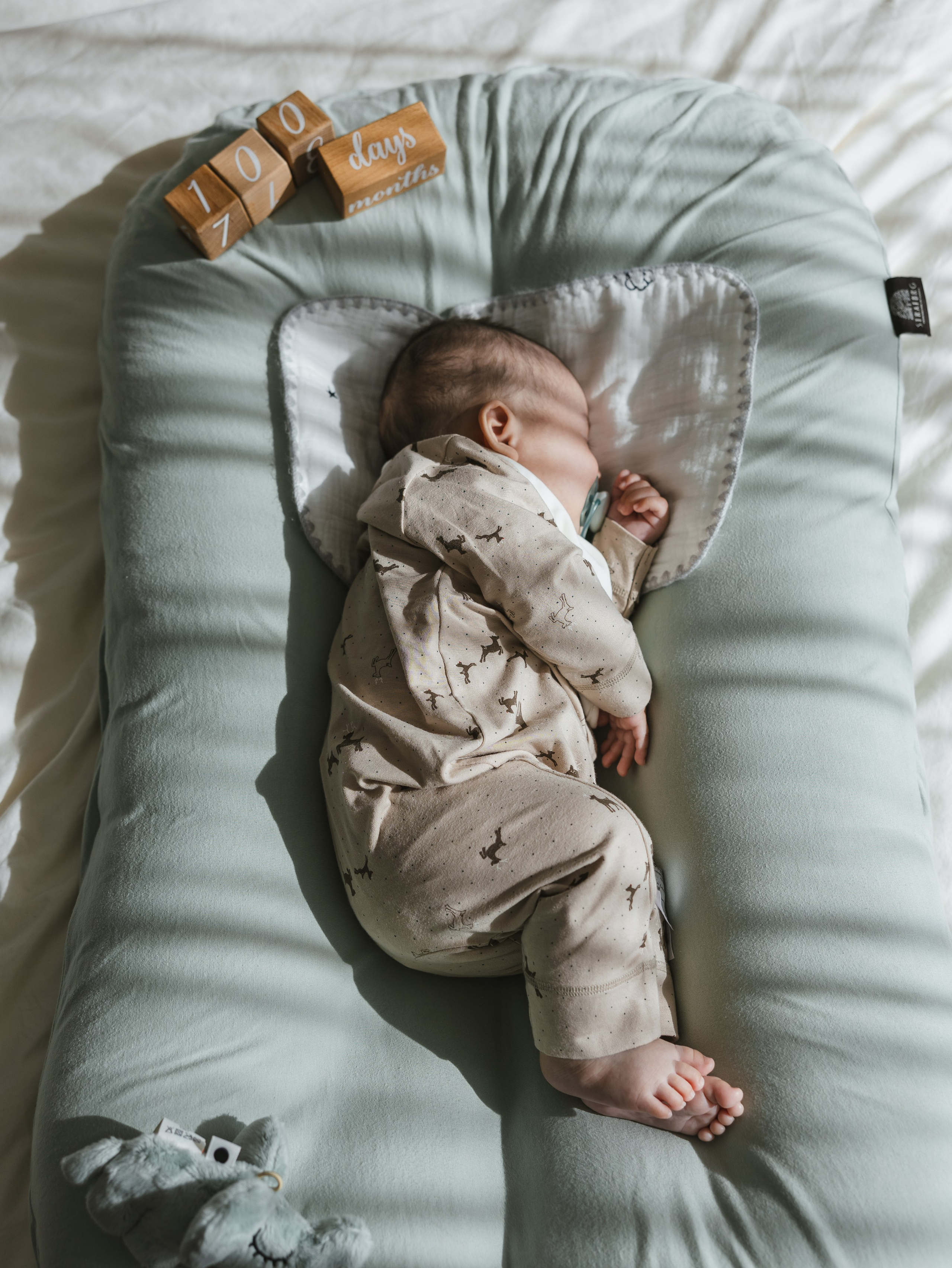 NewBorn photo shoot. Shanghai Family Photographer Dora