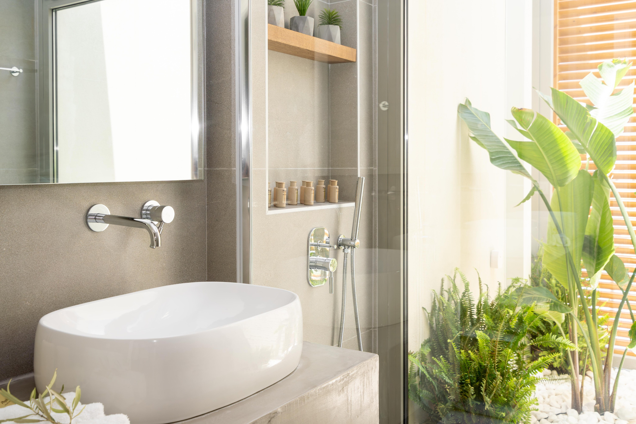 Professional hospitality photography capturing aerial drone views, architectural details and lifestyle moments at luxury hotels and resorts.