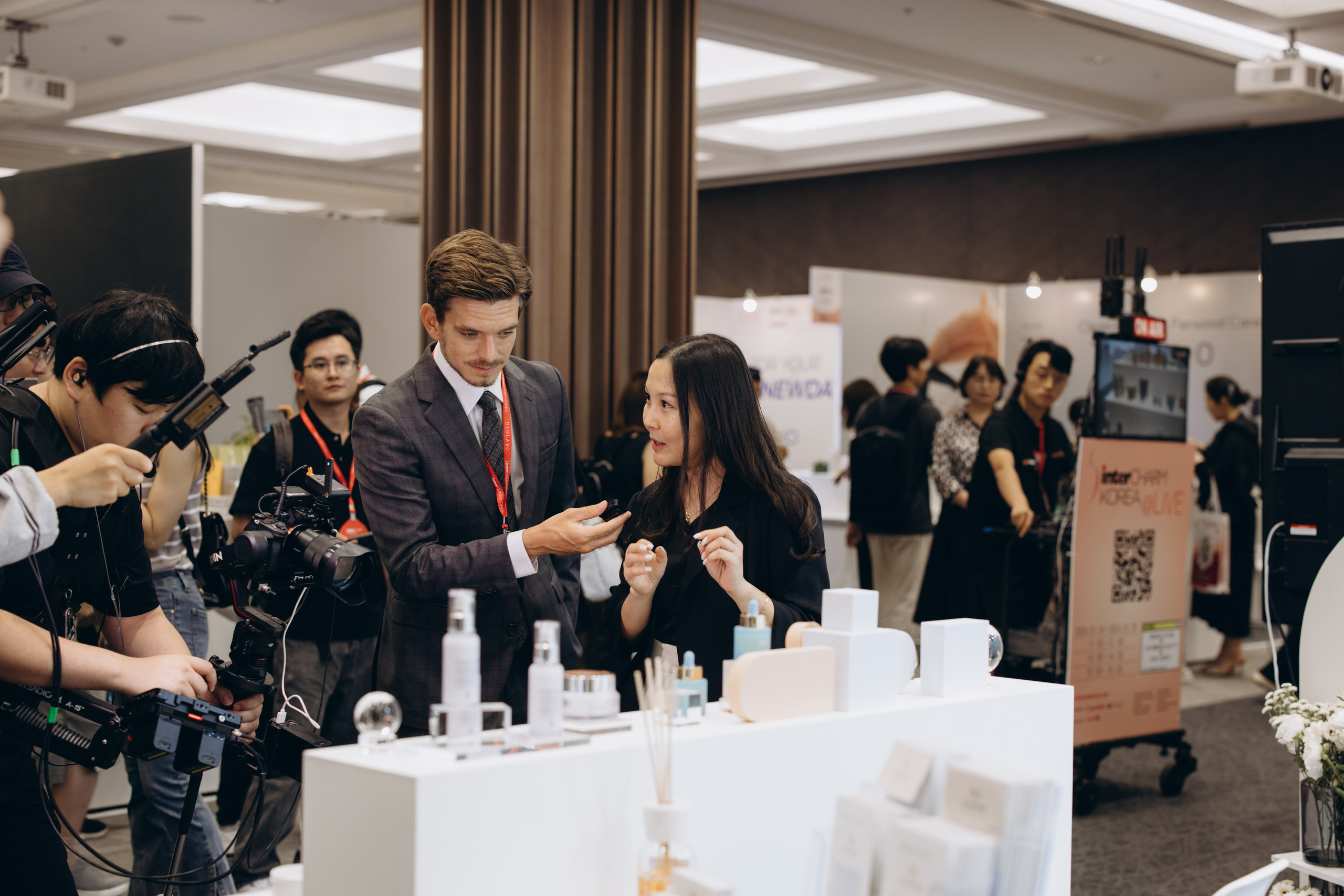 Inter charm Korea 2024 (ELSYM8). Portrait photographer in South Korea Olga Lian