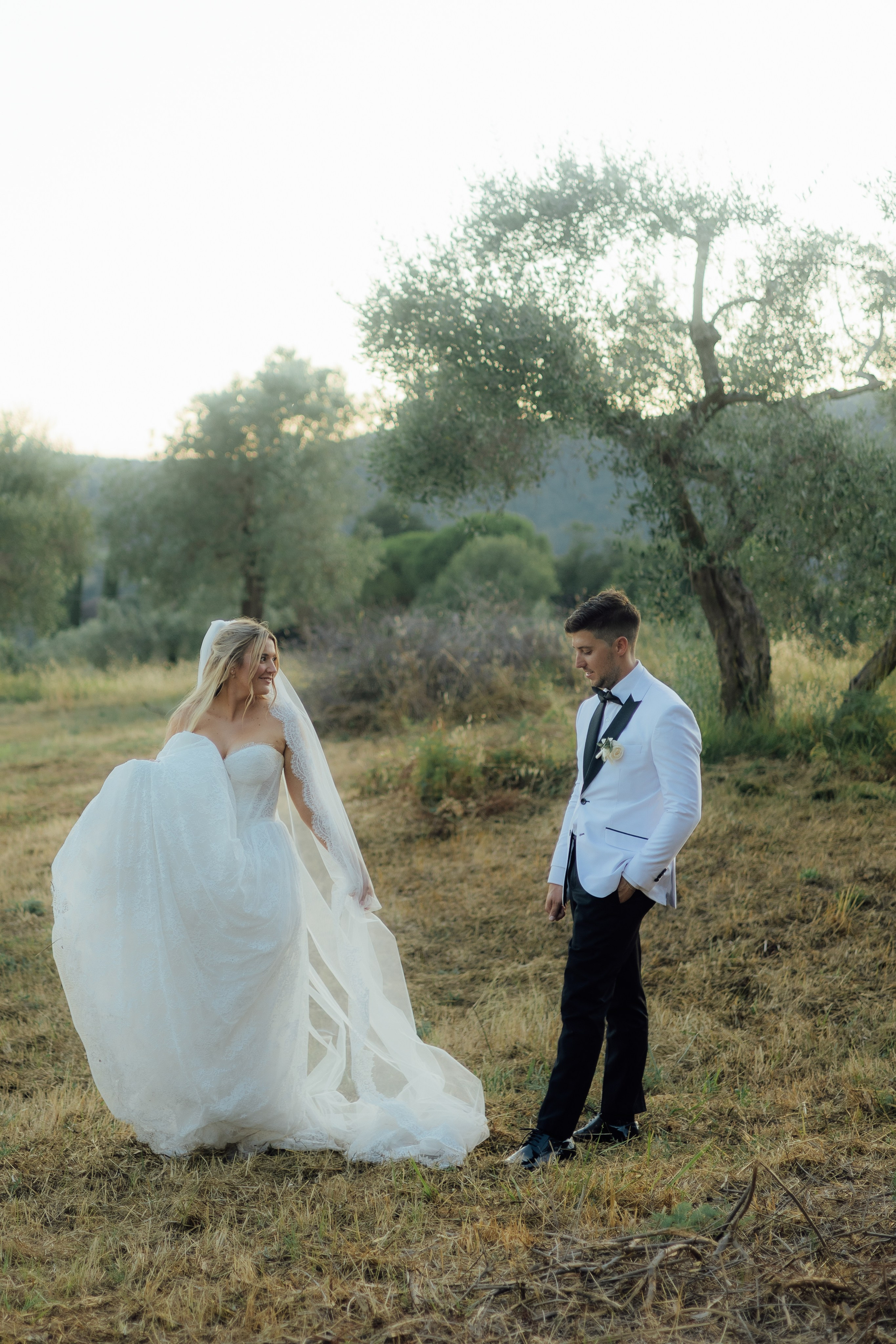 Wedding in Tuscany. Sara Luca Wedding Photographer in Italy and Europe