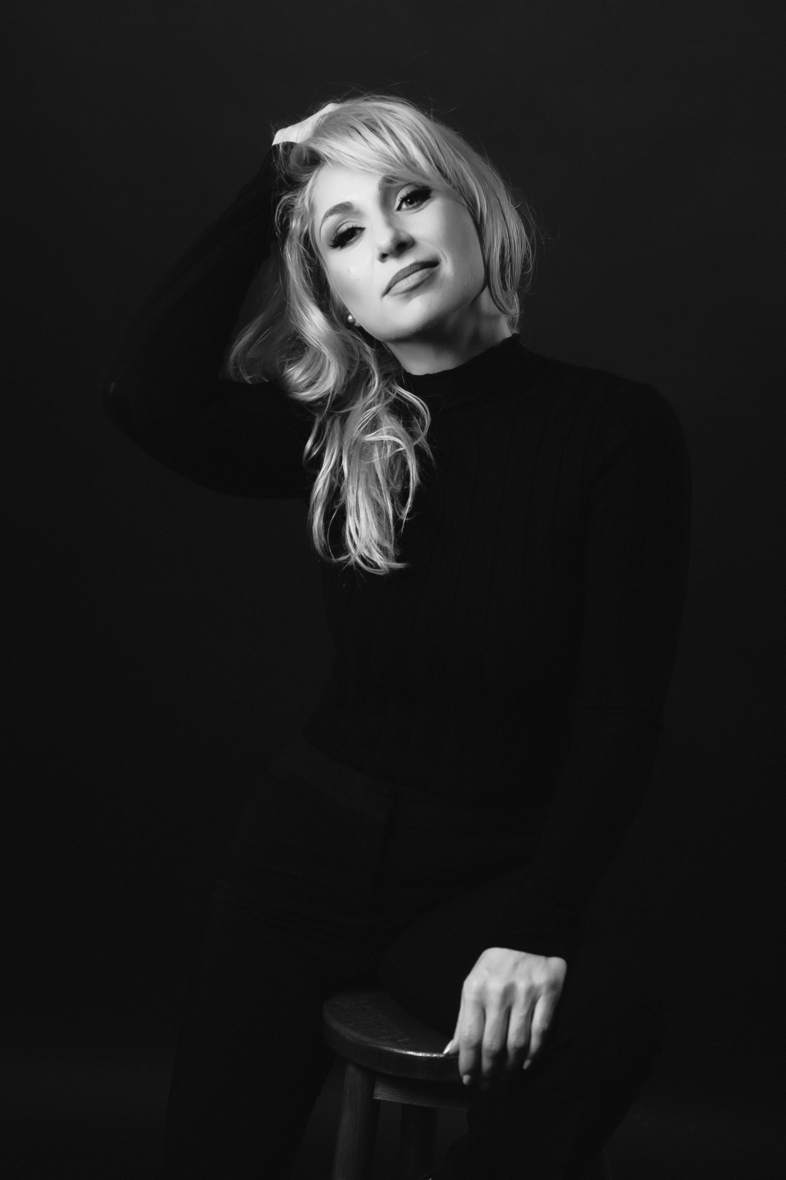 Elena Mascan – Fotograf newborn, maternitate, portret, smash the cake & branding personal | La Femme Studio Photograpy|Constanţa