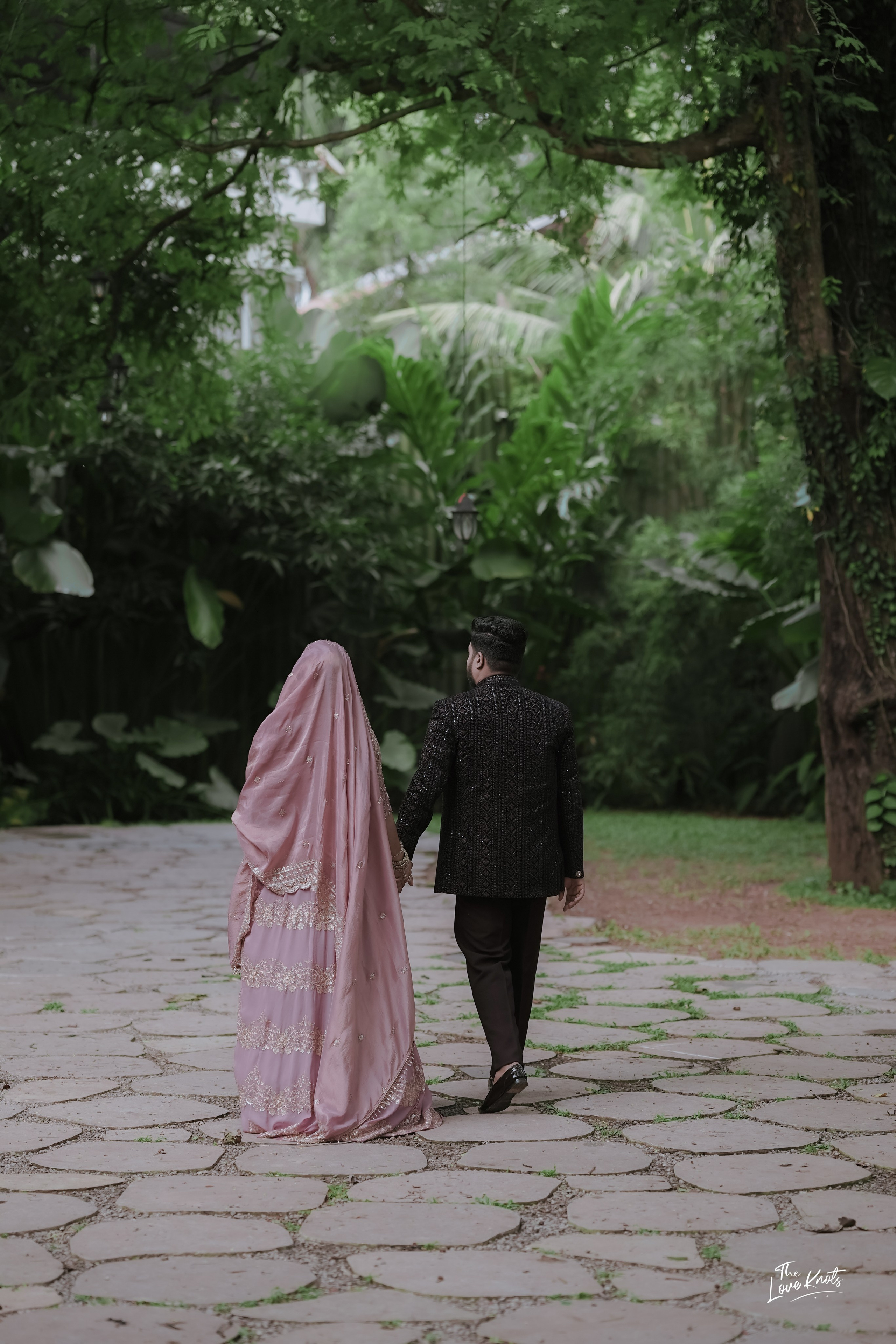 SHIBIL / RISLA. Theloveknots