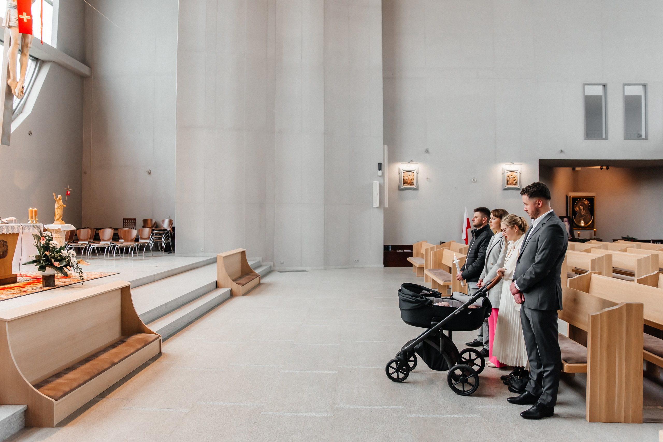 Chrzest Maja. Eugene Save – Fotograf Ślubny i Rodzinny | Warszawa i Cała Polska