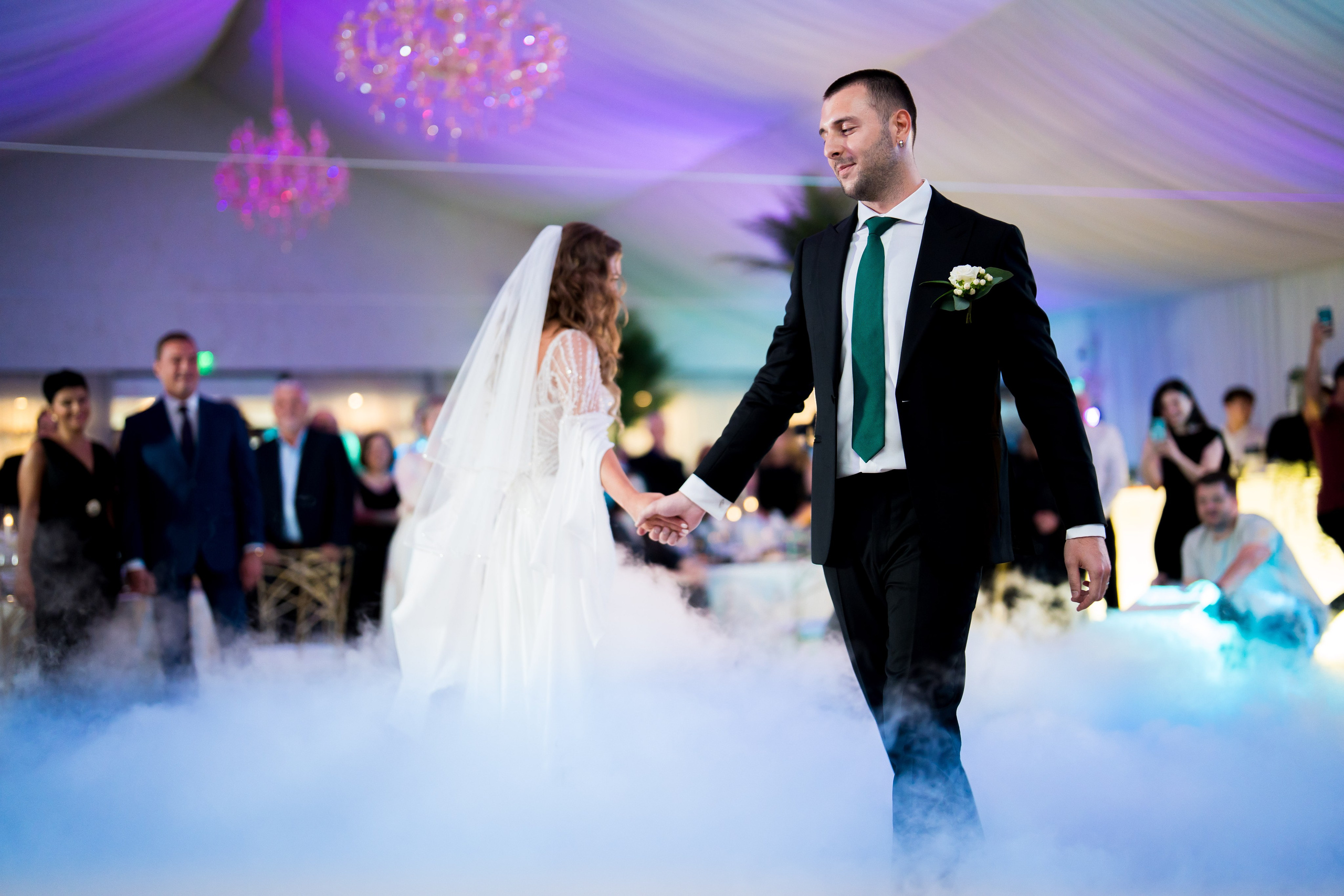 PARTY. Gabriel Florea — Fotograf nuntă București