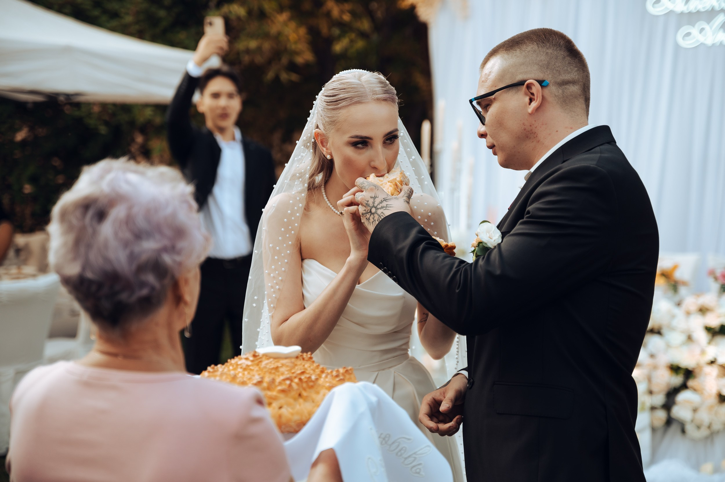 Алексей & Анастасия. Фотограф в Бишкеке Андрей Кавешников