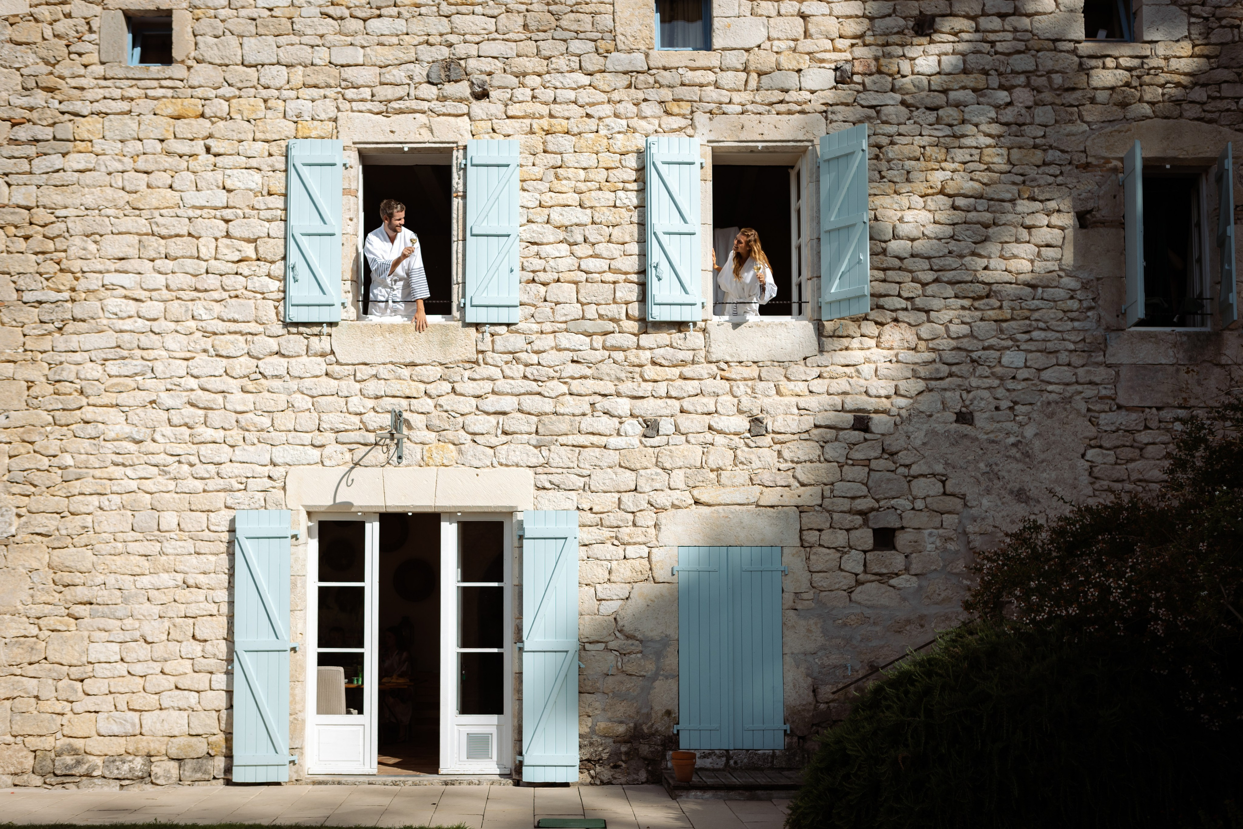 Bride’s & Groom preparations. Eugénie Smirnova — photographe à Toulouse et dans le sud-ouest de la France
