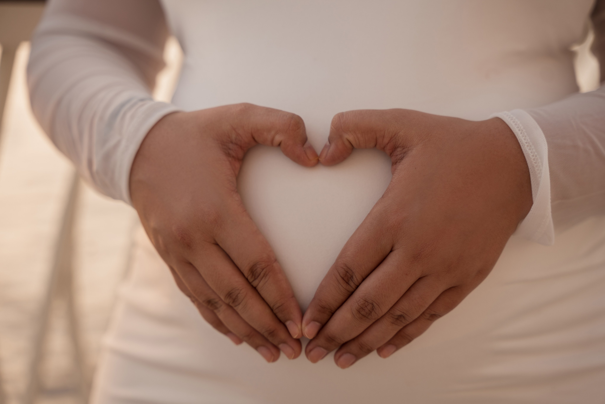 Sunset Symphony of Love. Angela Iakovleva — Family Photographer in Dubai