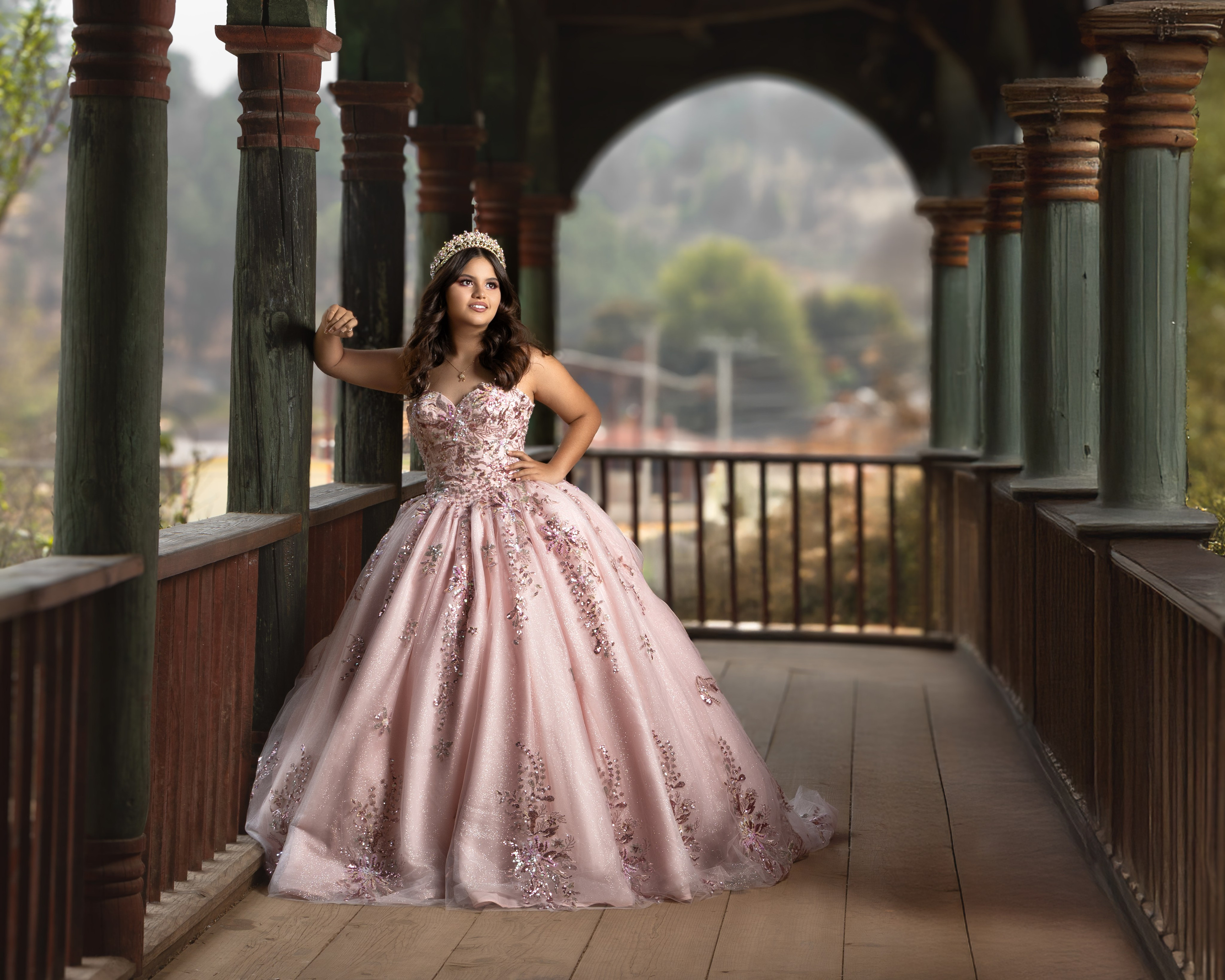 Quince Años. Fotógrafo de XV y BODAS en Tuxtla Gutiérrez y Villahermosa | ROGER CORZO | 360 PRODUCCIONES