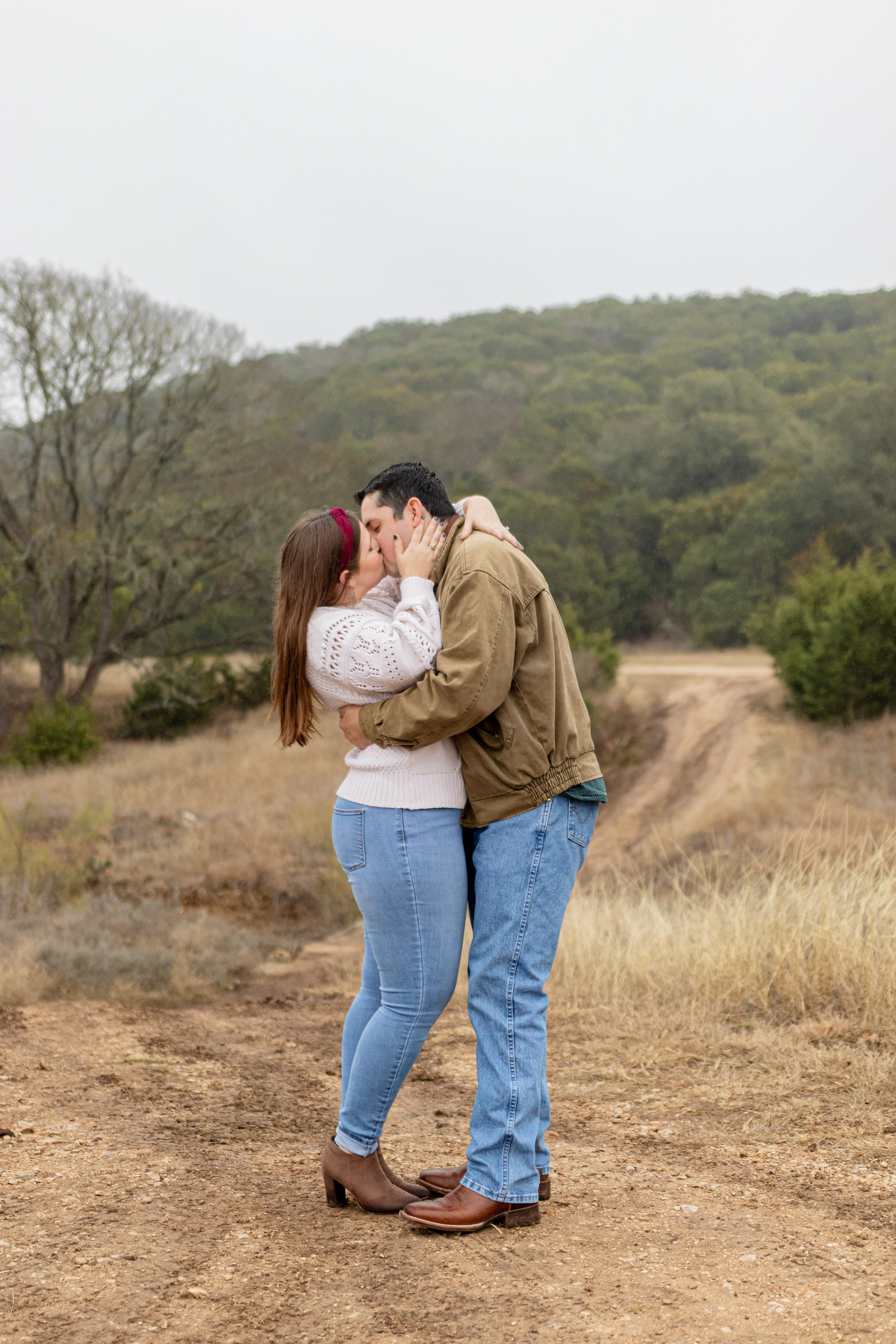 Haley and Aaron’s engagement photoshoot at Garey Park in Austin