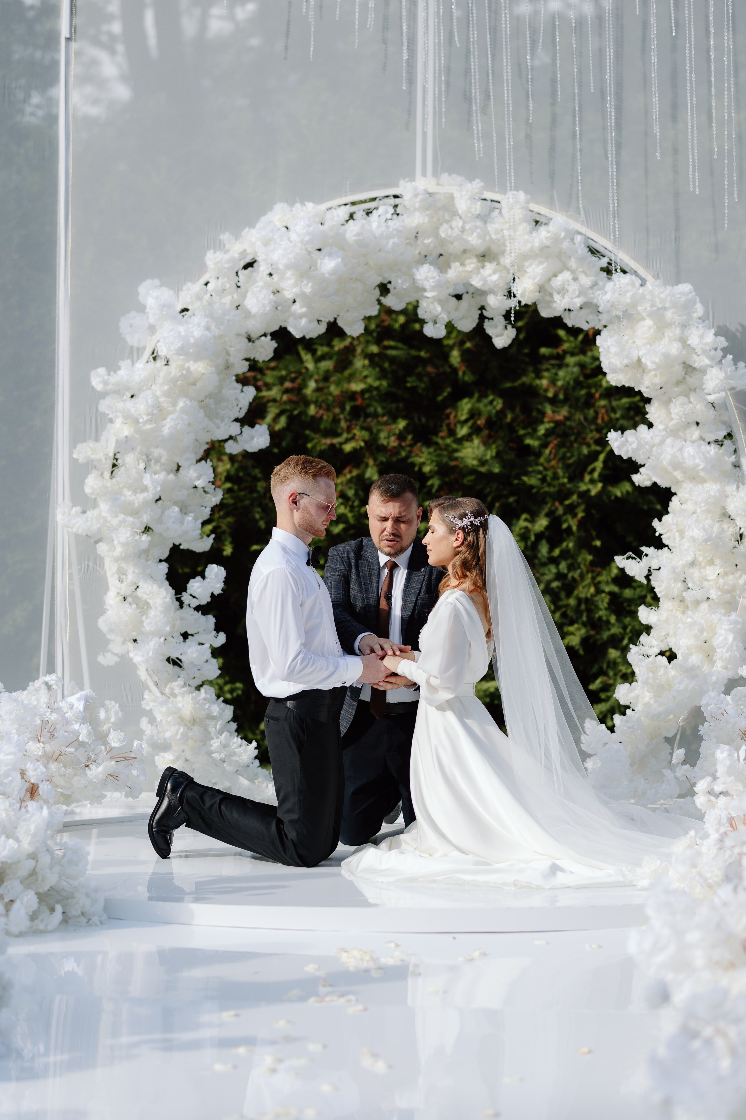 Corina & Dumitru. Main