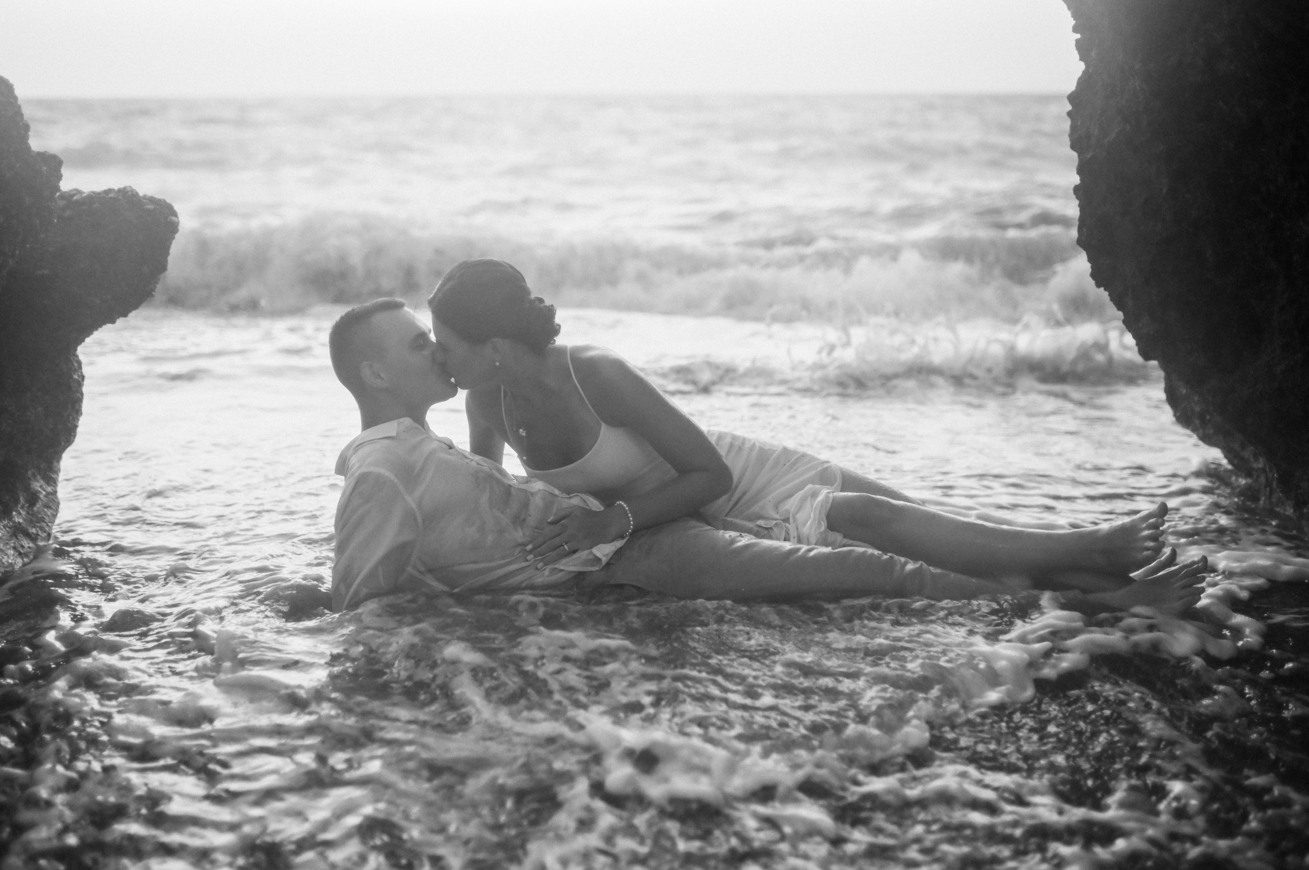 Honeymoon photoshoot Rhodes. Photographer in Rhodes Island