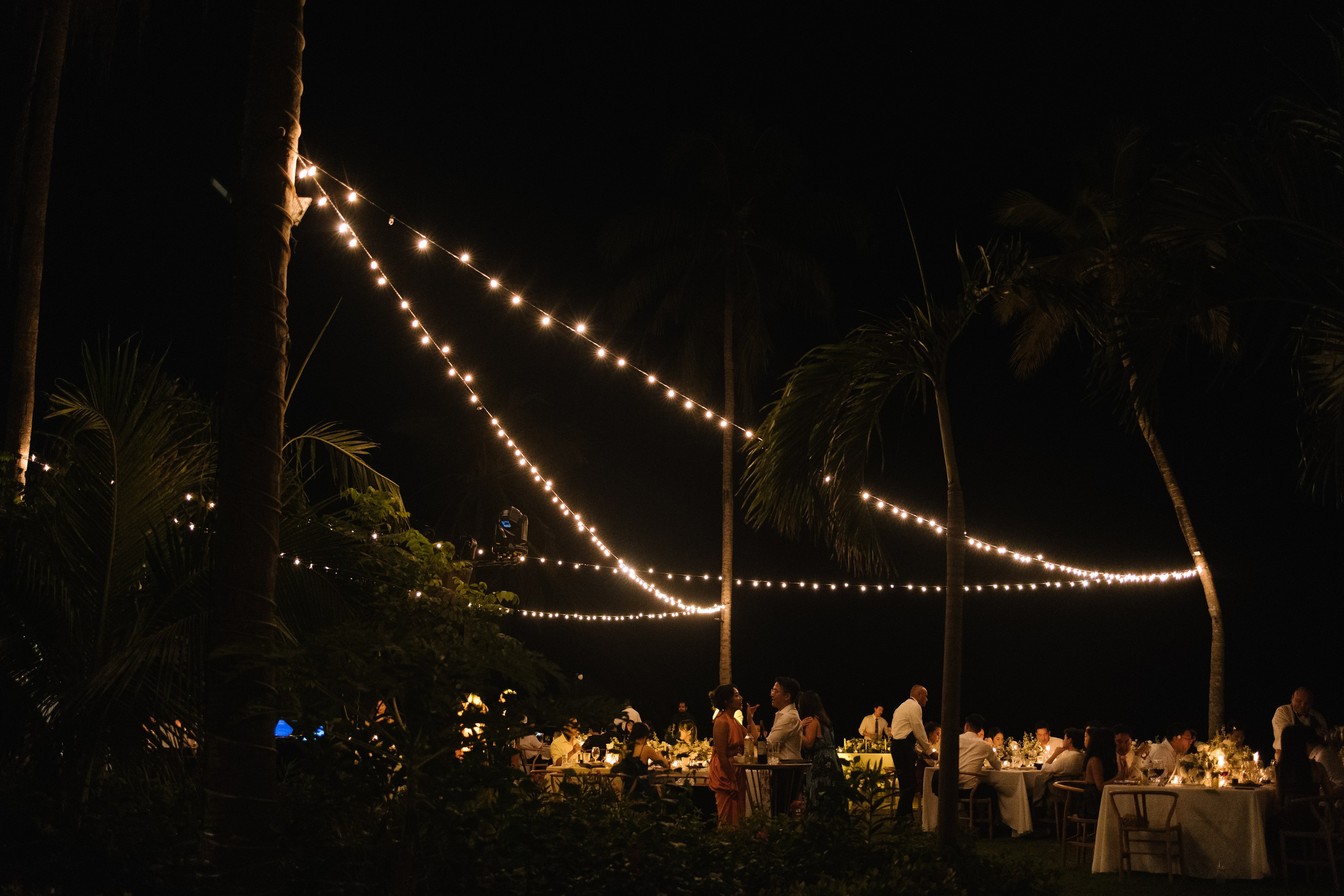 Martoca Beach Garden. Wedding photographer Mexico Sayulita Puerto Vallarta Punta Mita Cabo