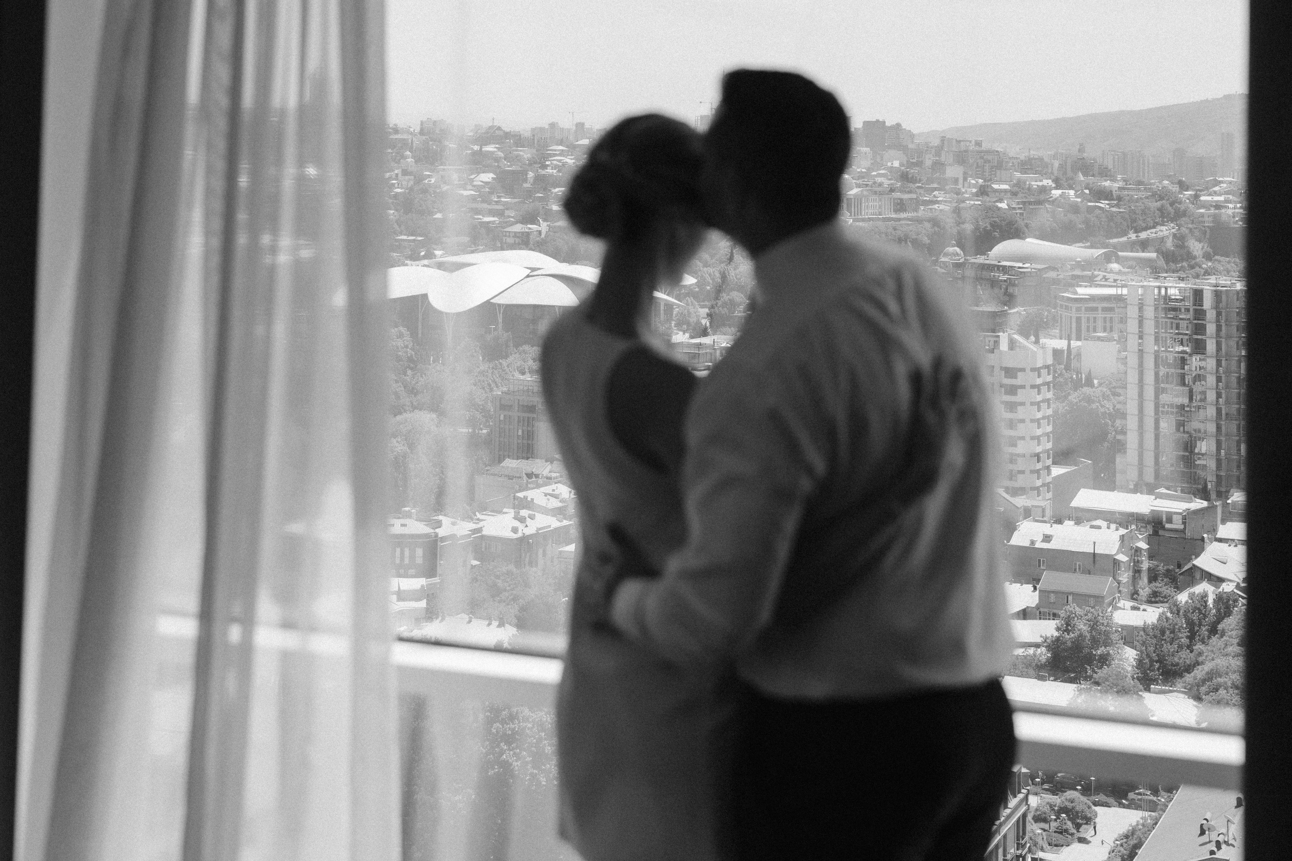 Lovely moments in Tbilisi. Wedding photographer in Tbilisi Ioseb Mamniashvili