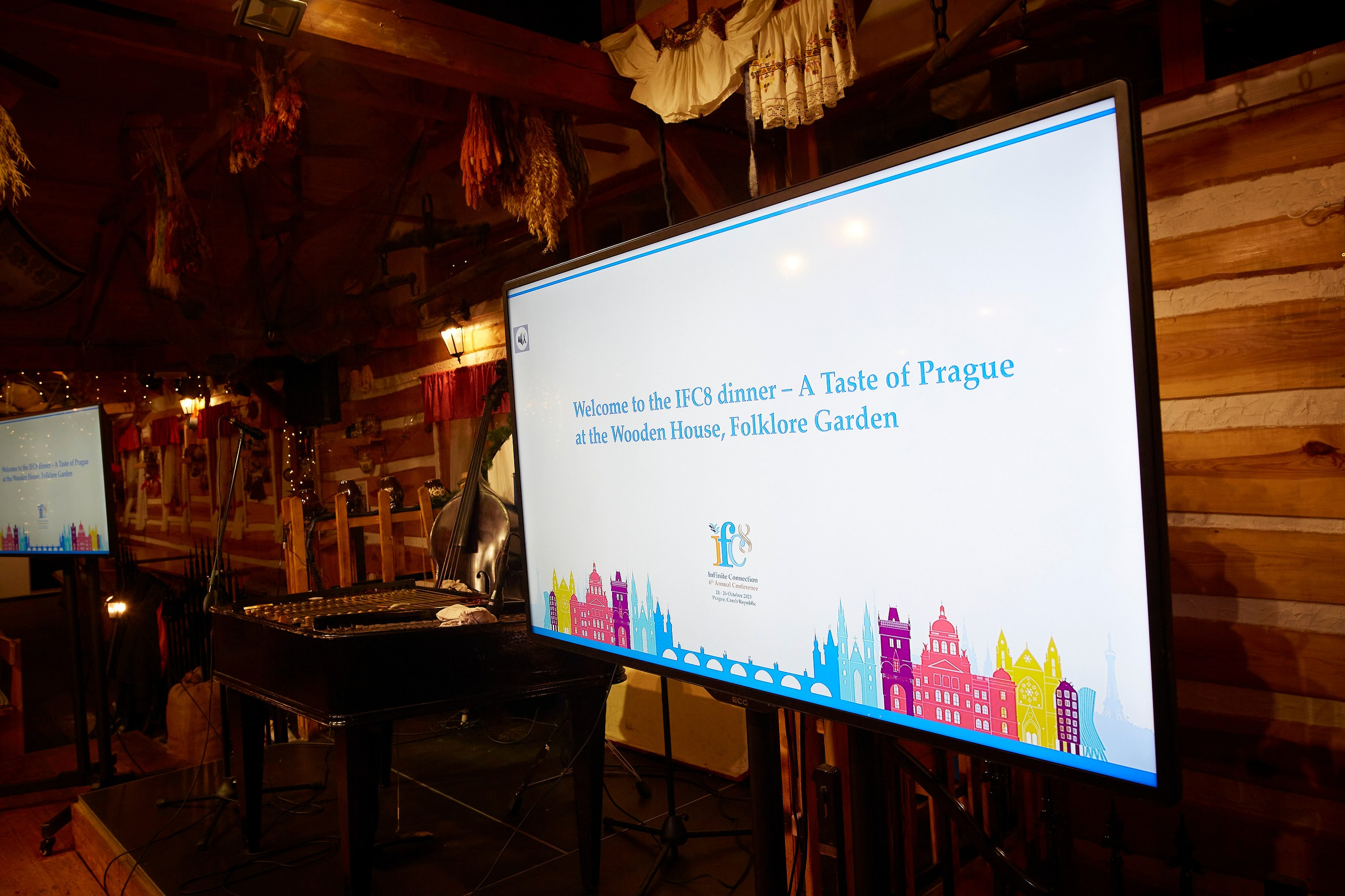 InFinite Connection Prague 2023. Prague MICE, Corporate & Event Photographer | Kurt Vinion Photography